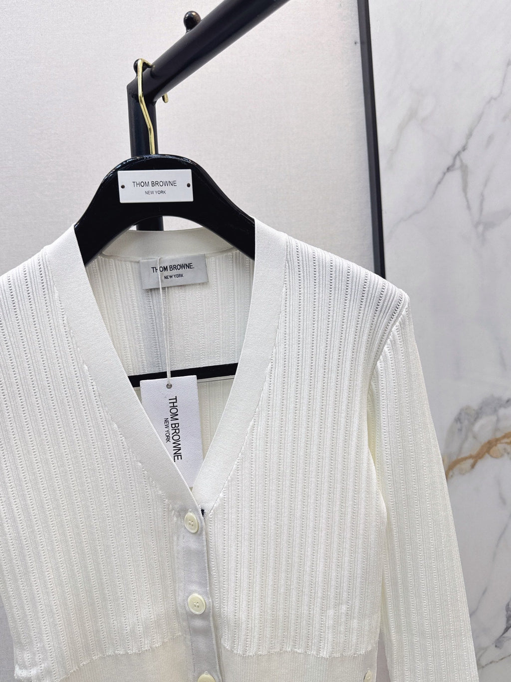 Thom Browne/26 Fall/Winter Latest Short Cardigan