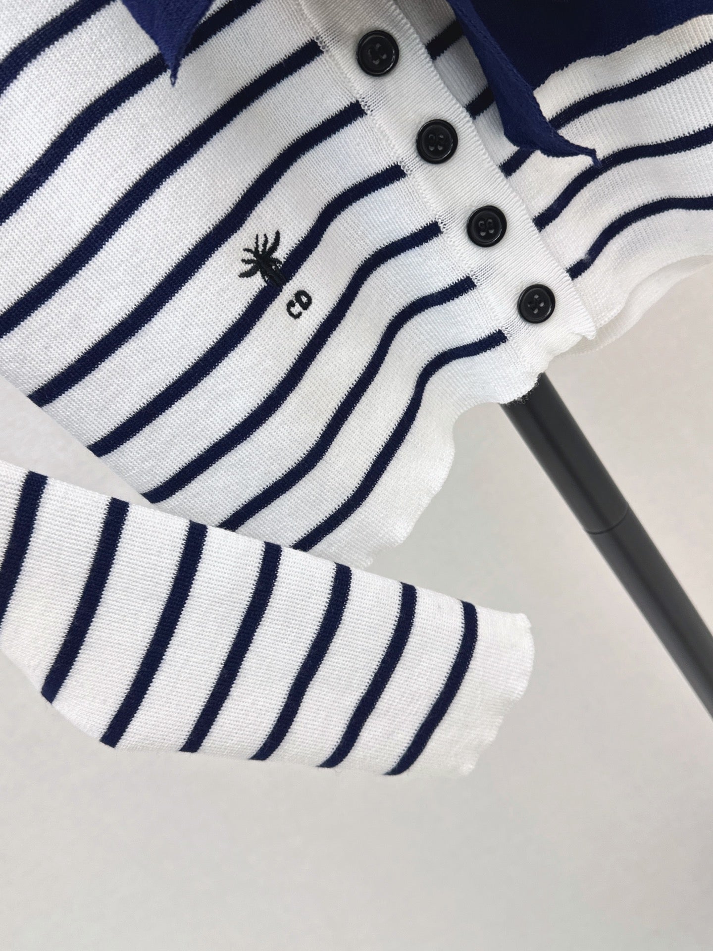 Dior/26 Early Autumn Latest Striped Knit Cardigan
