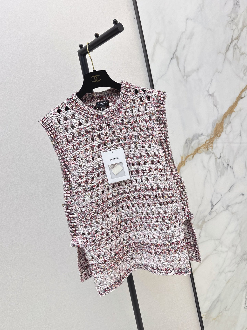 Chanel / 26 Fall-Winter Latest Atmosphere Polka Dot Hollow Vest