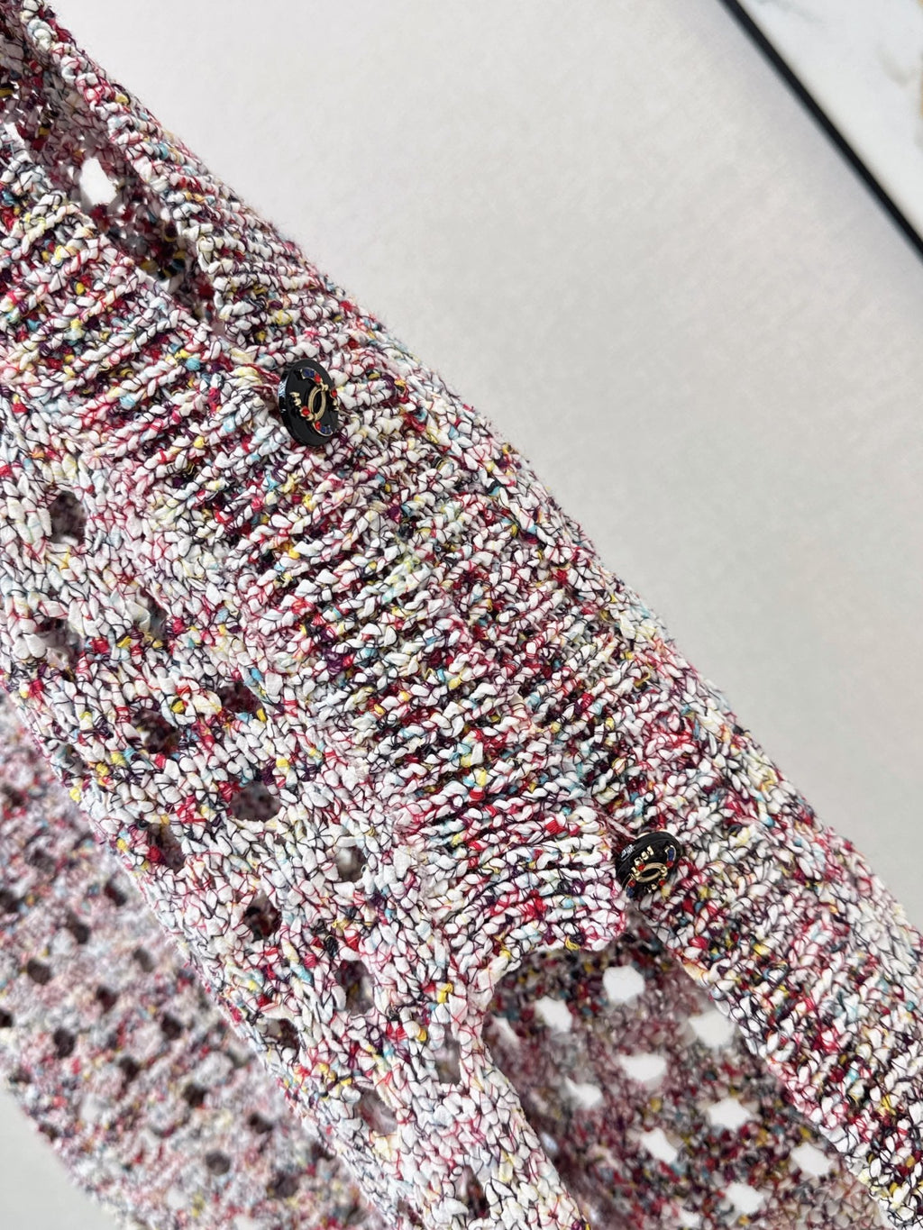 Chanel / 26 Fall-Winter Latest Atmosphere Polka Dot Hollow Vest