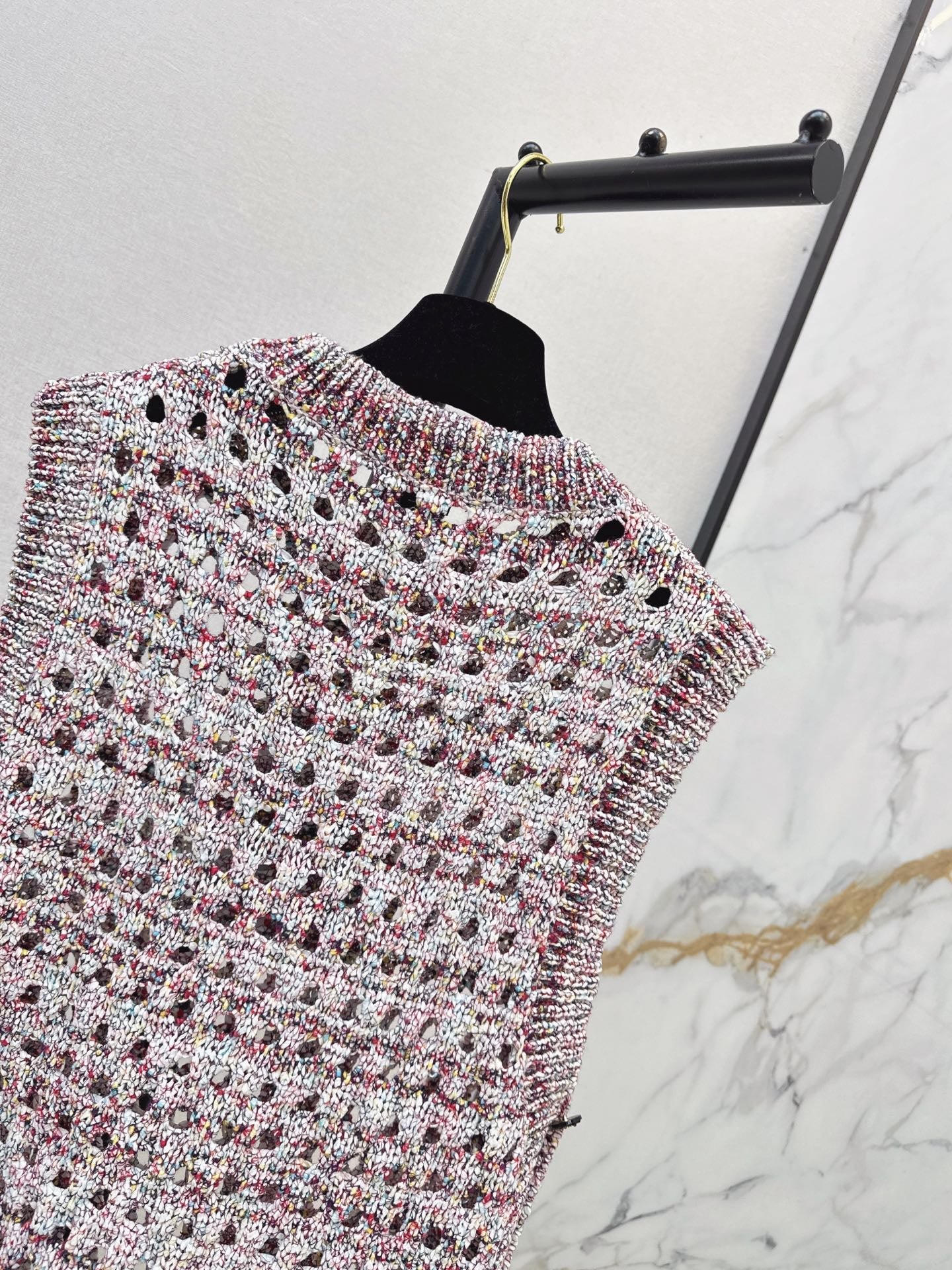Chanel / 26 Fall-Winter Latest Atmosphere Polka Dot Hollow Vest