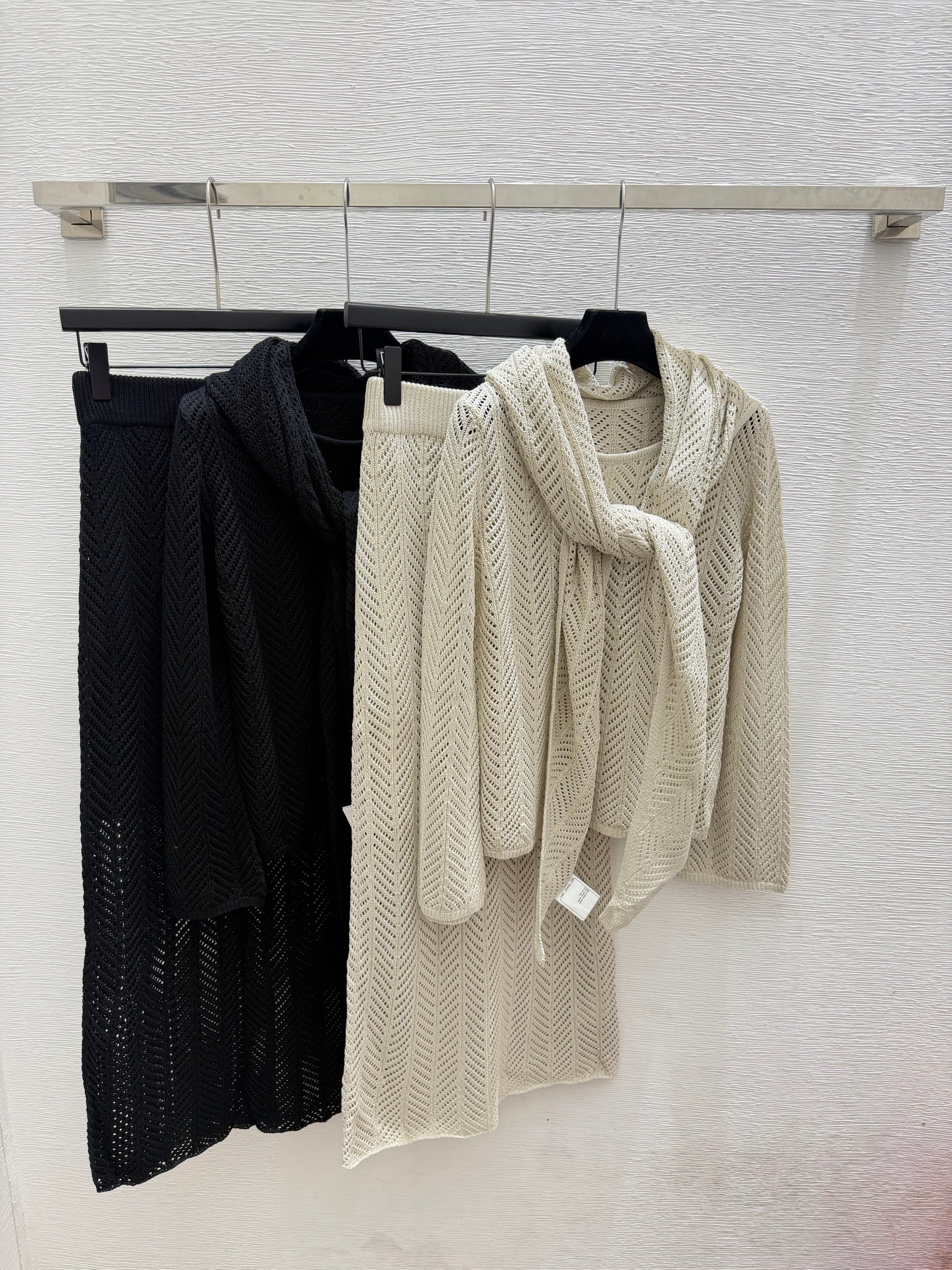 Chanel/26 Early Autumn New Solid Color Simple Knit Set