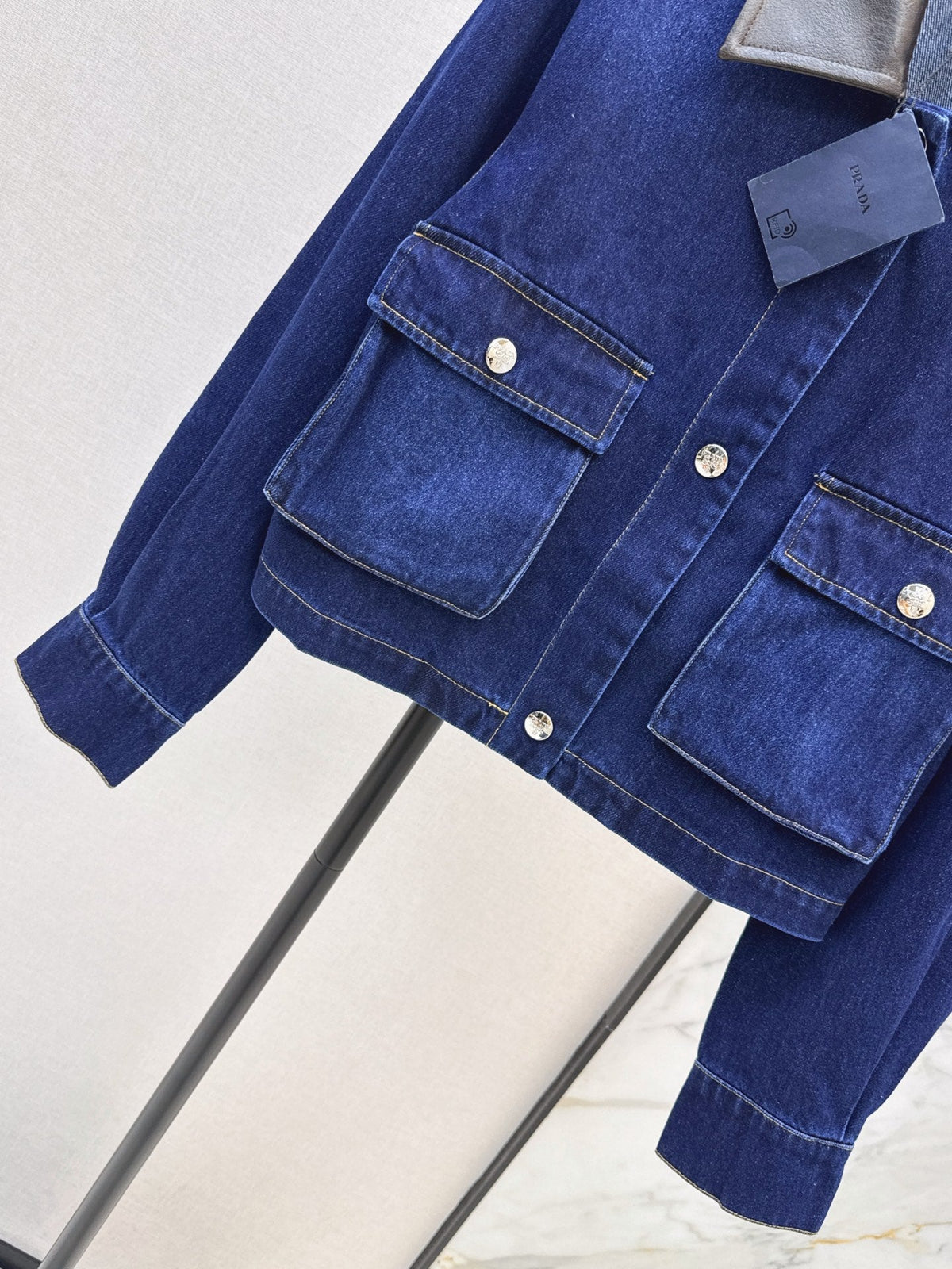 Prada/26 Fall-Winter New Color-Block Denim Jacket with Turn-Down Collar