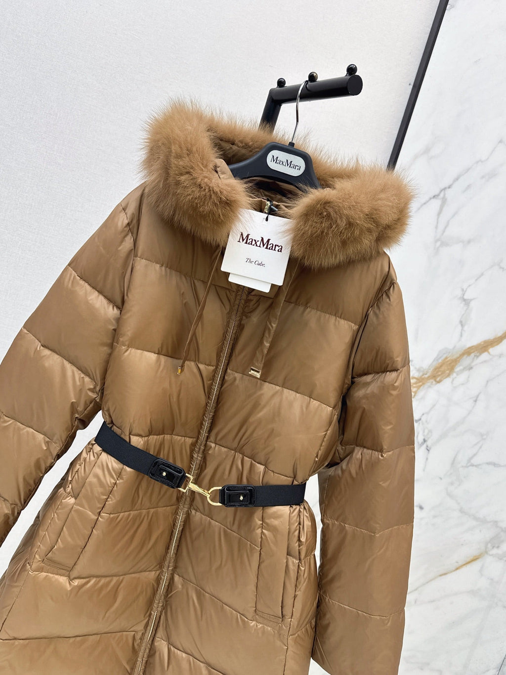 26 Fall/Winter Latest Hooded Mid-Length Down Jacket with Fur Collar