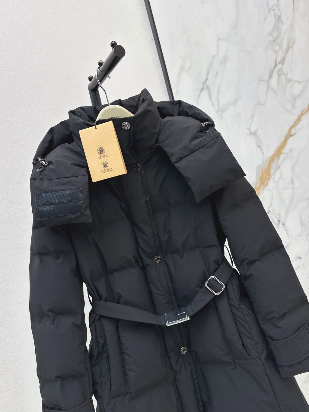 2026 Fall/Winter Latest Hooded Mid-Length Down Jacket