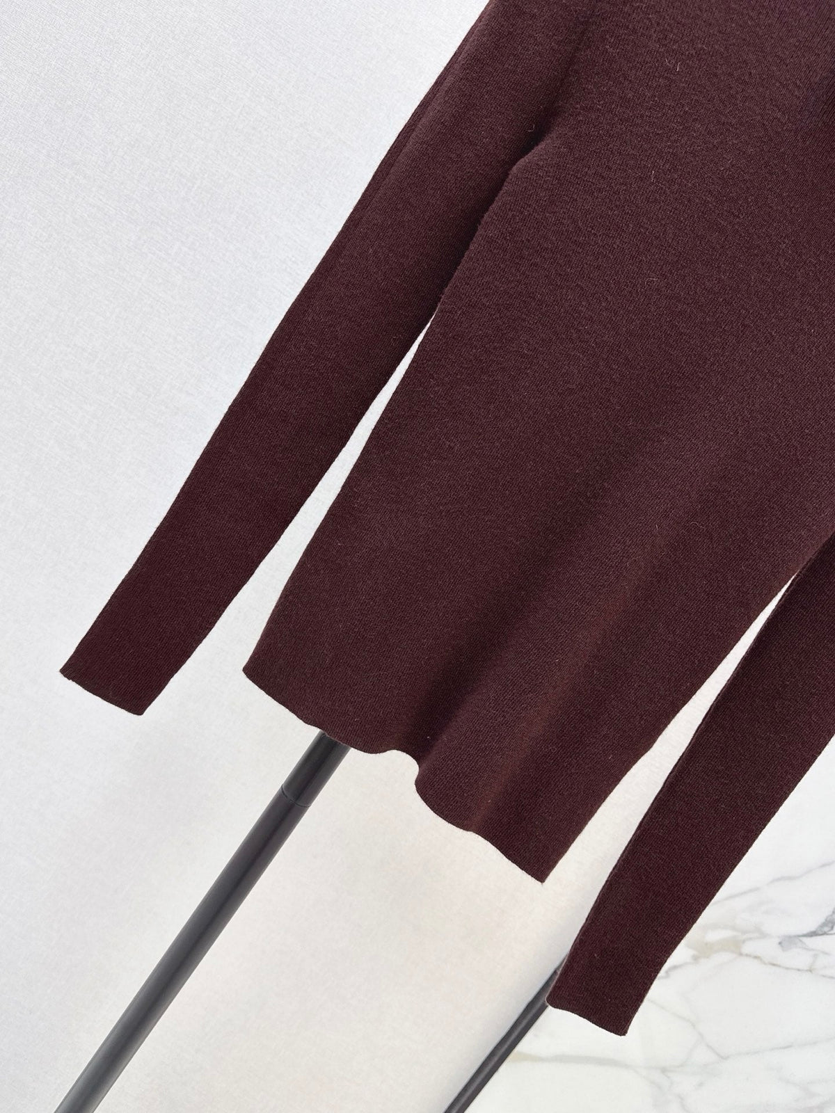 26 Fall/Winter Latest Small Logo Embroidered Wool Turtleneck Top