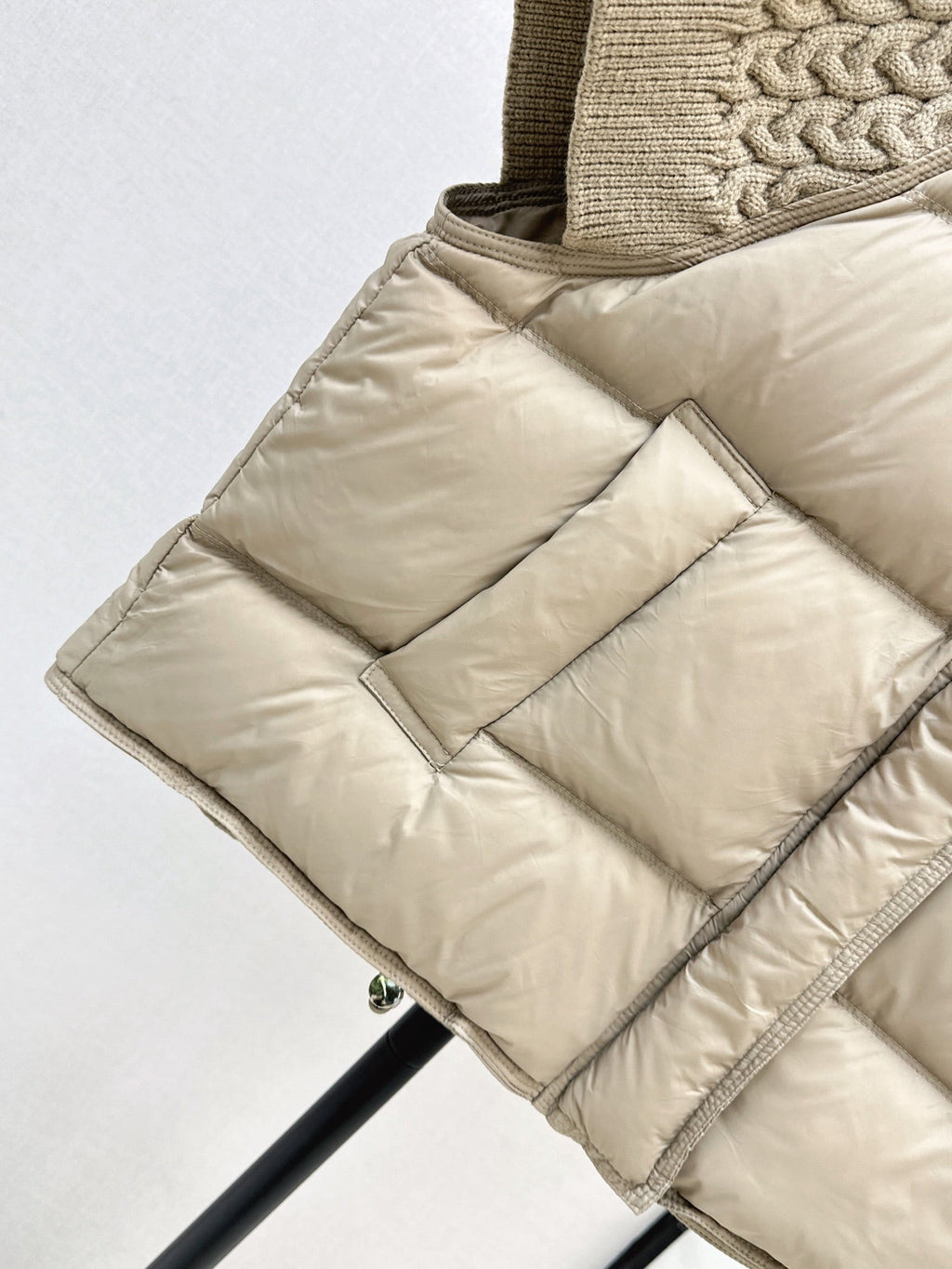 26 Fall/Winter New Wool Knit Patchwork Short-Sleeve Down Jacket