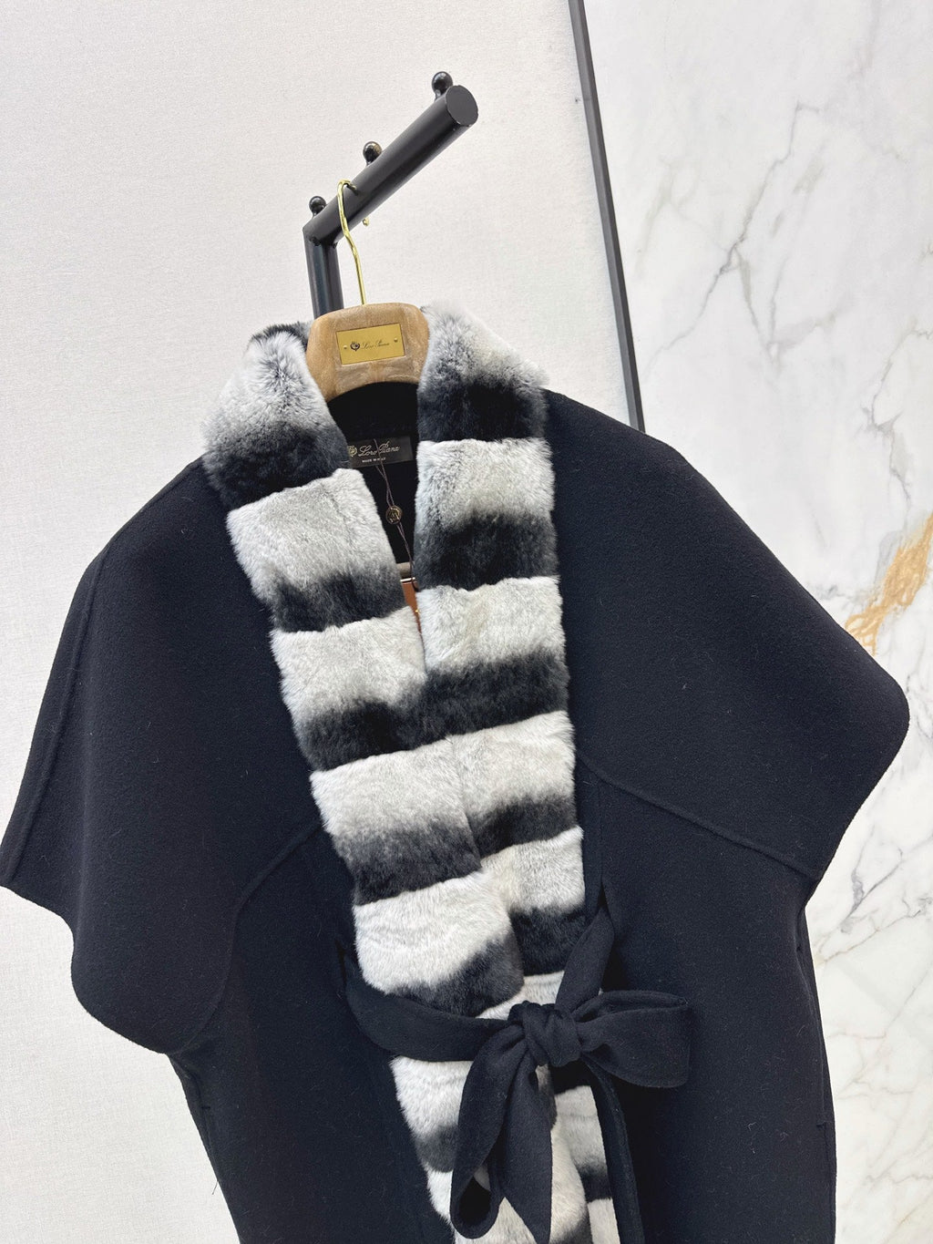 26 Fall/Winter Latest Color-Block Rex Rabbit Fur Tie Double-Sided Wool Cape Coat