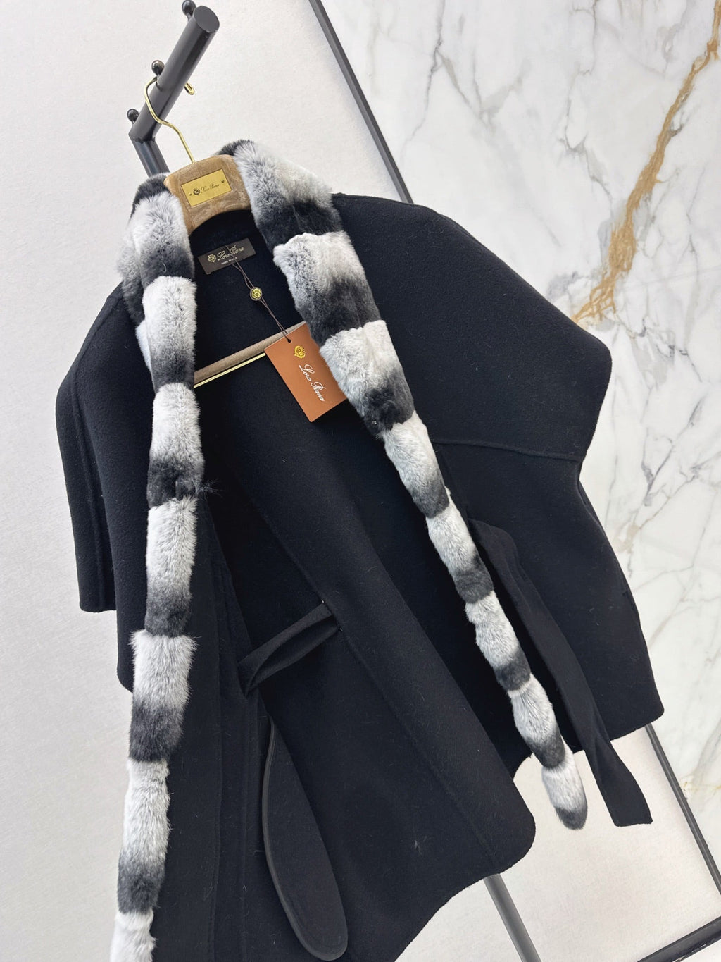 26 Fall/Winter Latest Color-Block Rex Rabbit Fur Tie Double-Sided Wool Cape Coat