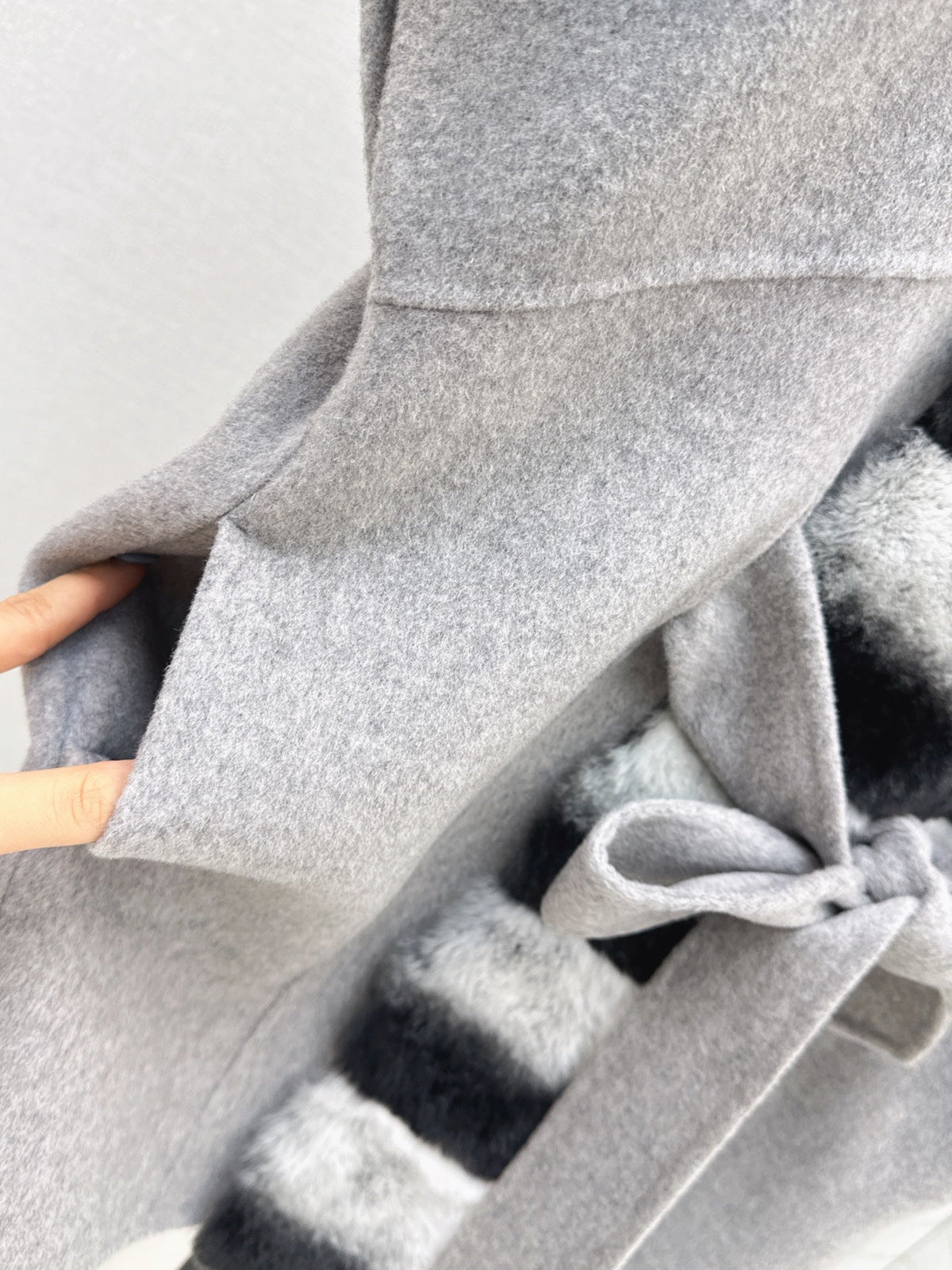 26 Fall/Winter Latest Color-Block Rex Rabbit Fur Tie Double-Sided Wool Cape Coat