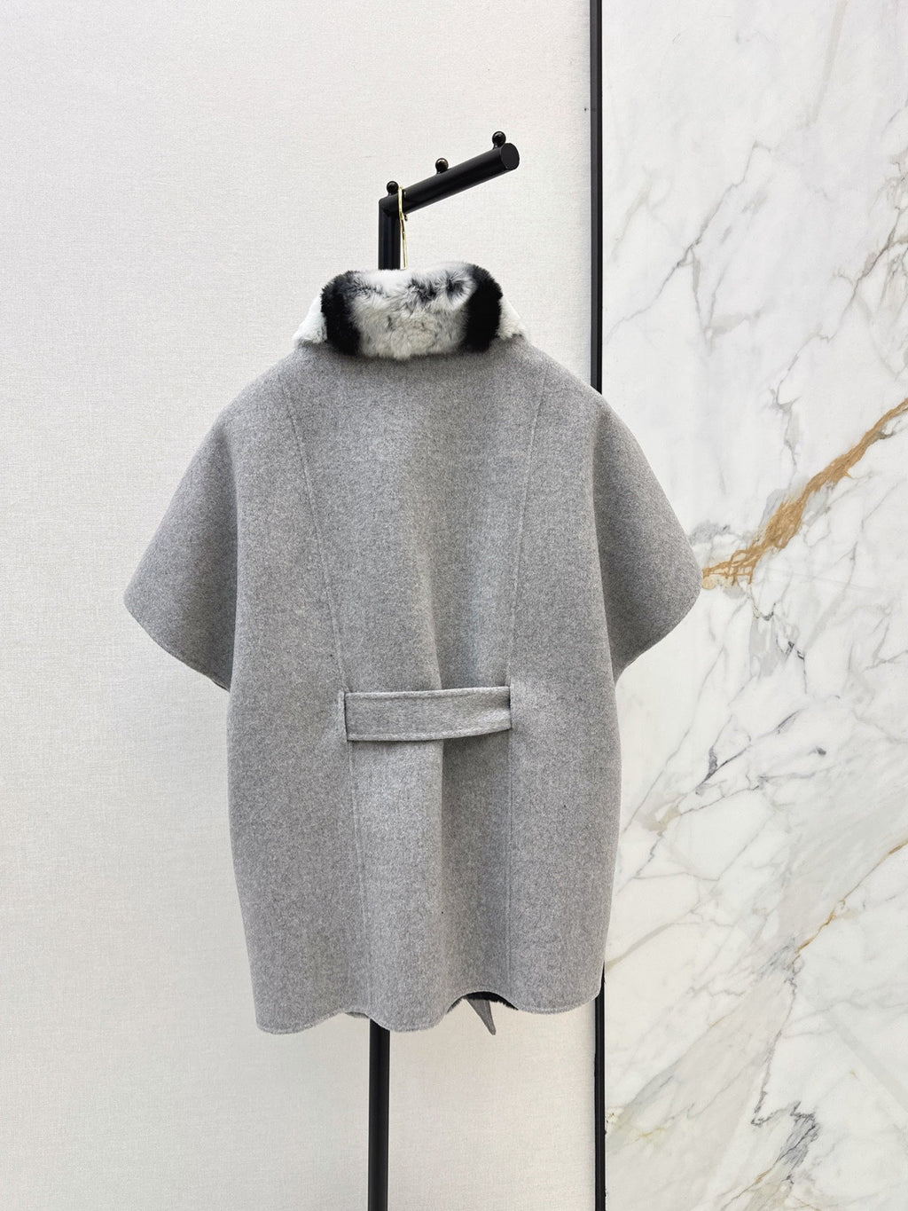26 Fall/Winter Latest Color-Block Rex Rabbit Fur Tie Double-Sided Wool Cape Coat