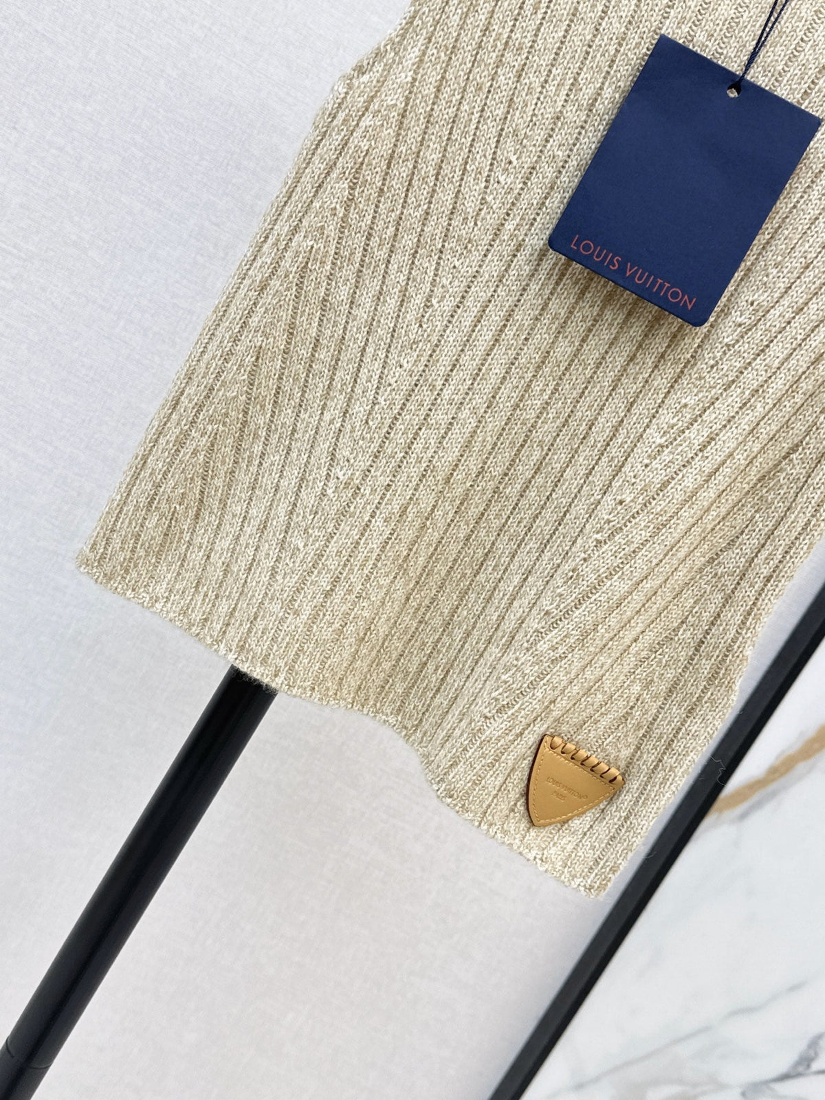 26 Fall/Winter New Vertical Rib Knit Vest