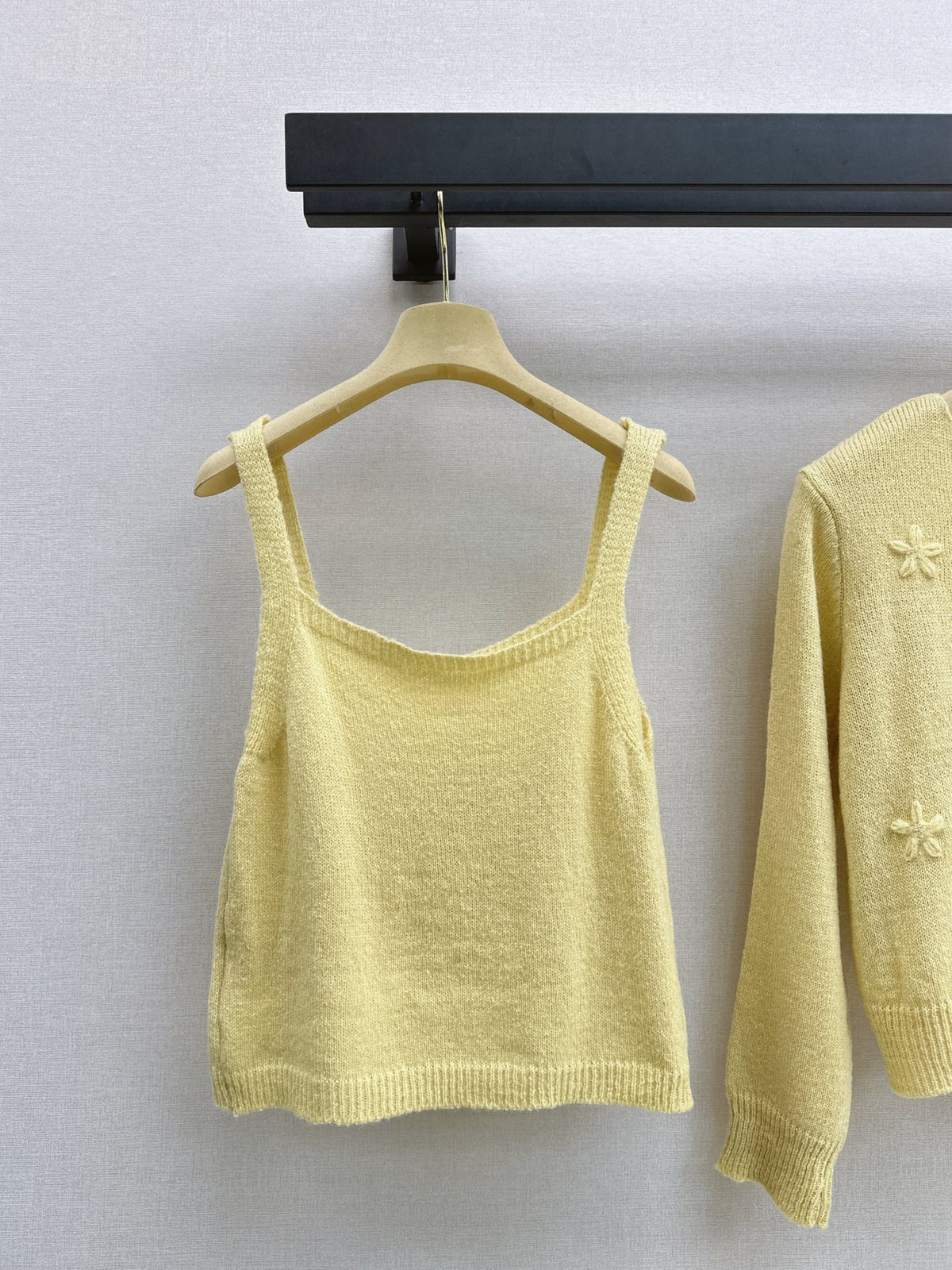 26 Fall/Winter Latest Age-Reducing Knit Two-Piece Set