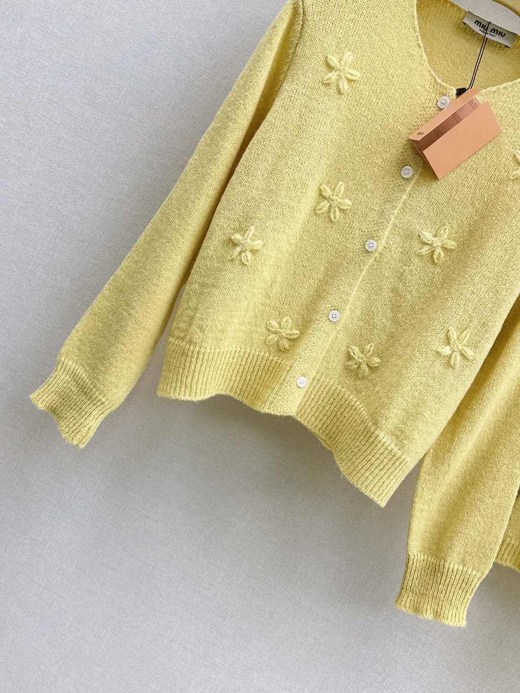 26 Fall/Winter Latest Age-Reducing Knit Two-Piece Set