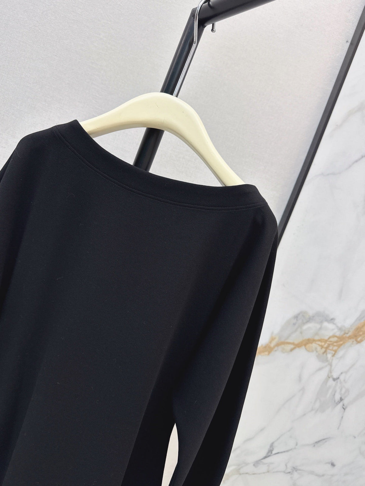 26 Fall/Winter Latest Batwing Sleeve Asymmetrical Minimalist Long Sleeve