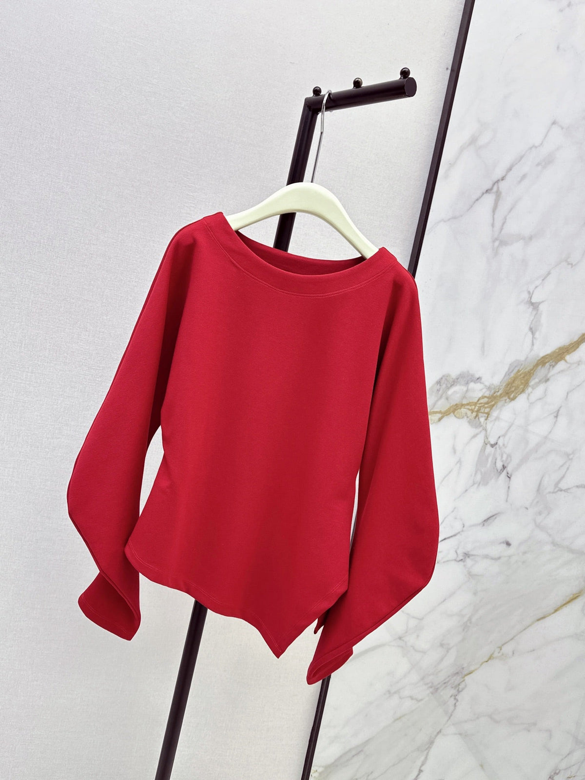 26 Fall/Winter Latest Batwing Sleeve Asymmetrical Minimalist Long Sleeve