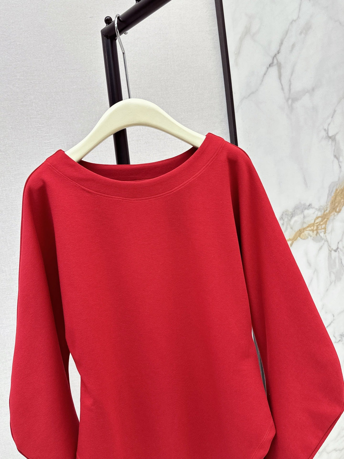 26 Fall/Winter Latest Batwing Sleeve Asymmetrical Minimalist Long Sleeve