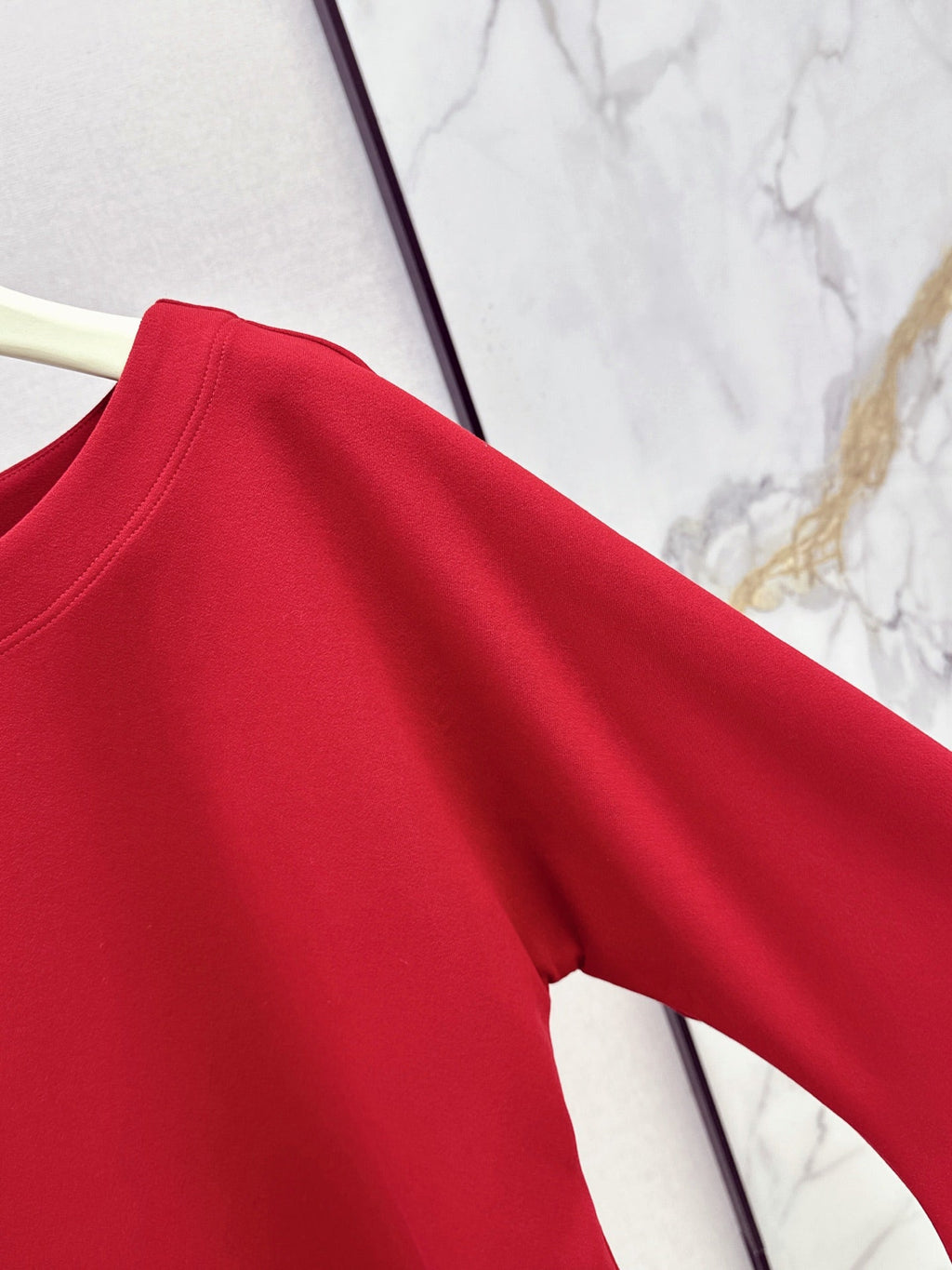 26 Fall/Winter Latest Batwing Sleeve Asymmetrical Minimalist Long Sleeve