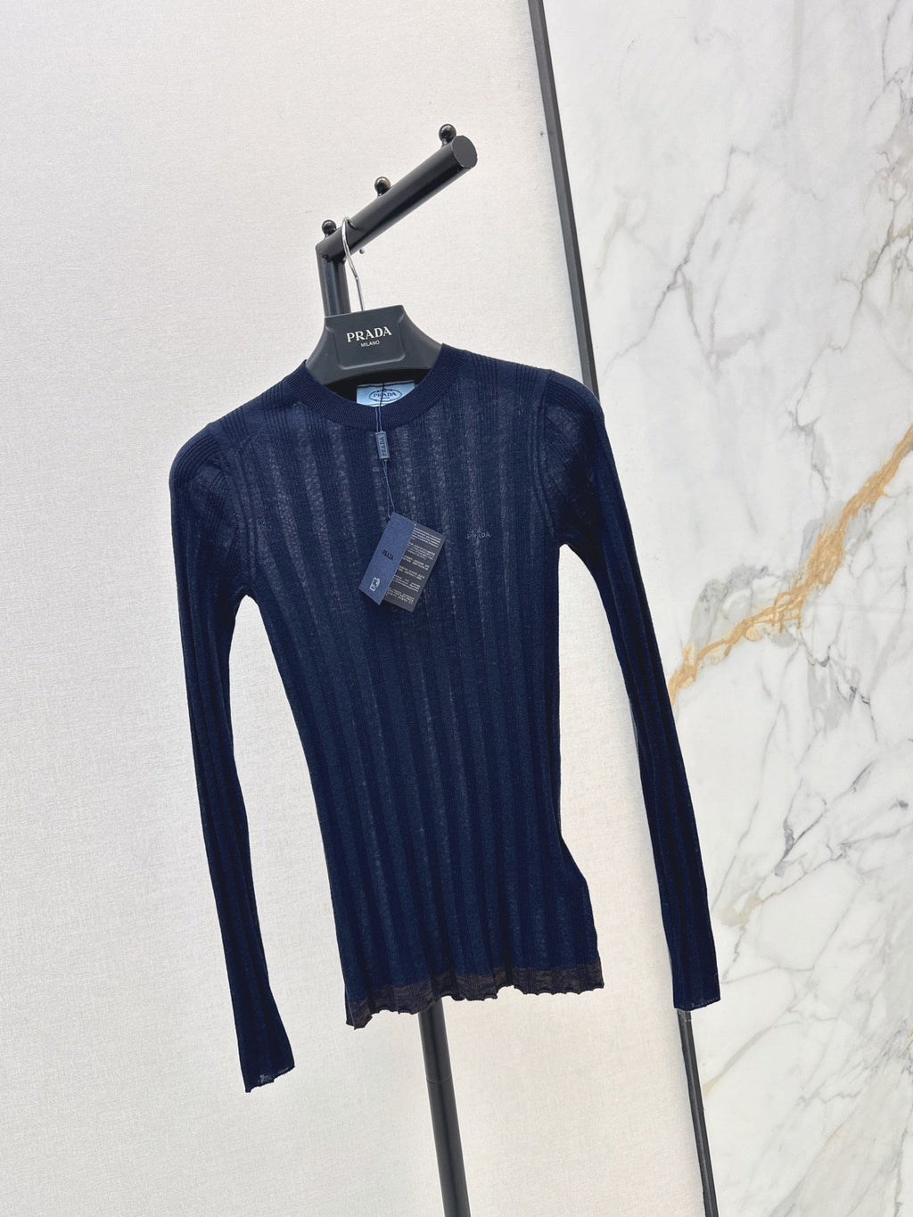 26 Autumn/Winter Latest Long-Term Style Outfit Ribbed Design Color-Block Wavy Hem Base Shirt