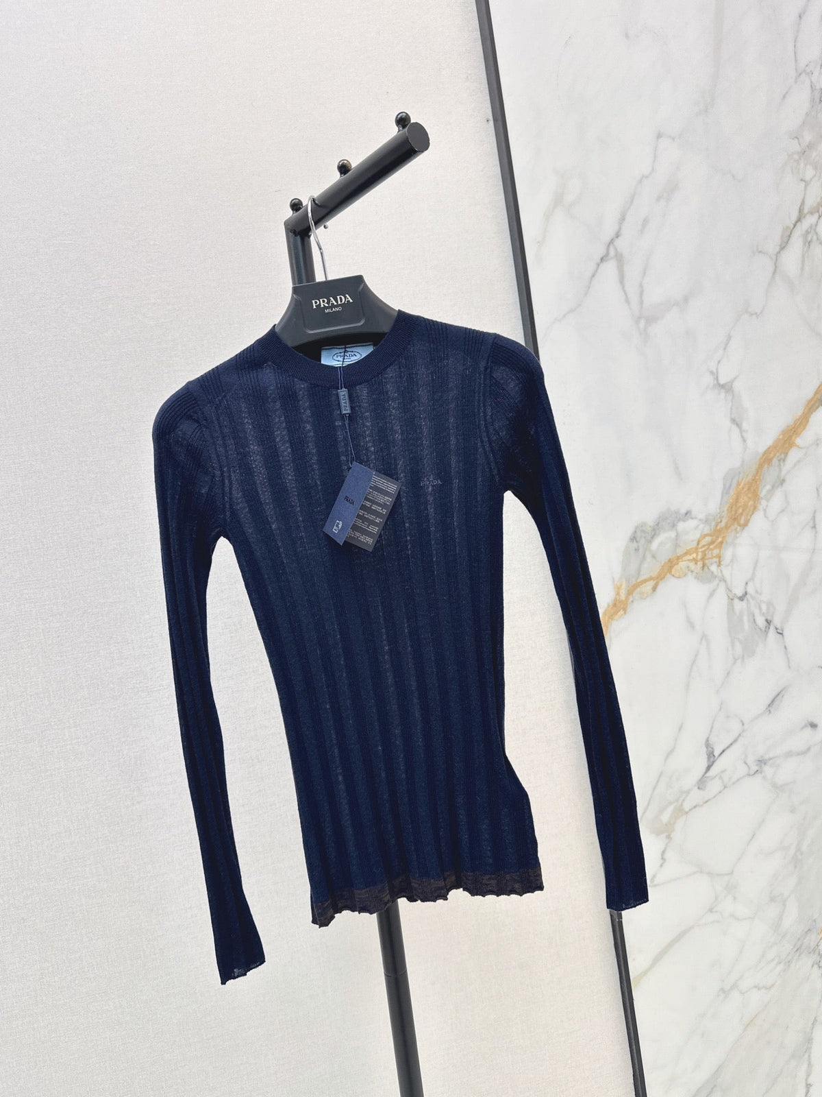 26 Autumn/Winter Latest Long-Term Style Outfit Ribbed Design Color-Block Wavy Hem Base Shirt