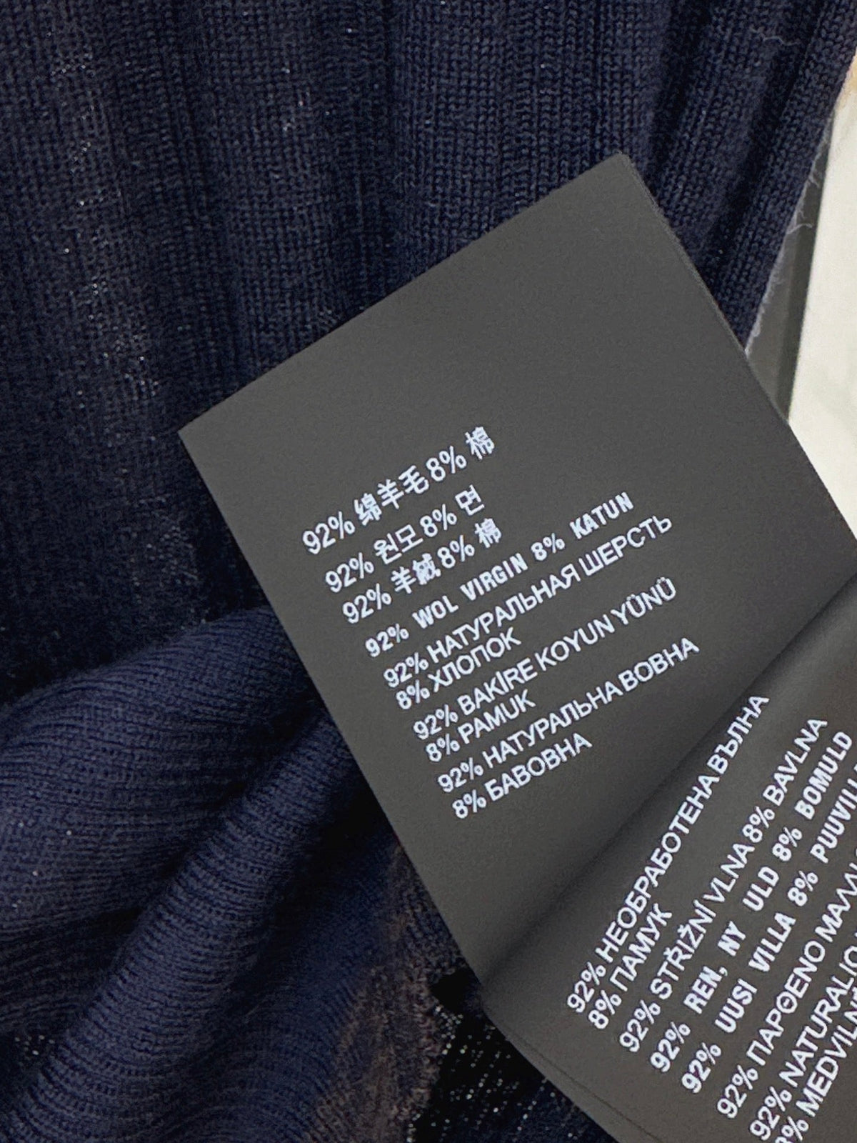 26 Autumn/Winter Latest Long-Term Style Outfit Ribbed Design Color-Block Wavy Hem Base Shirt