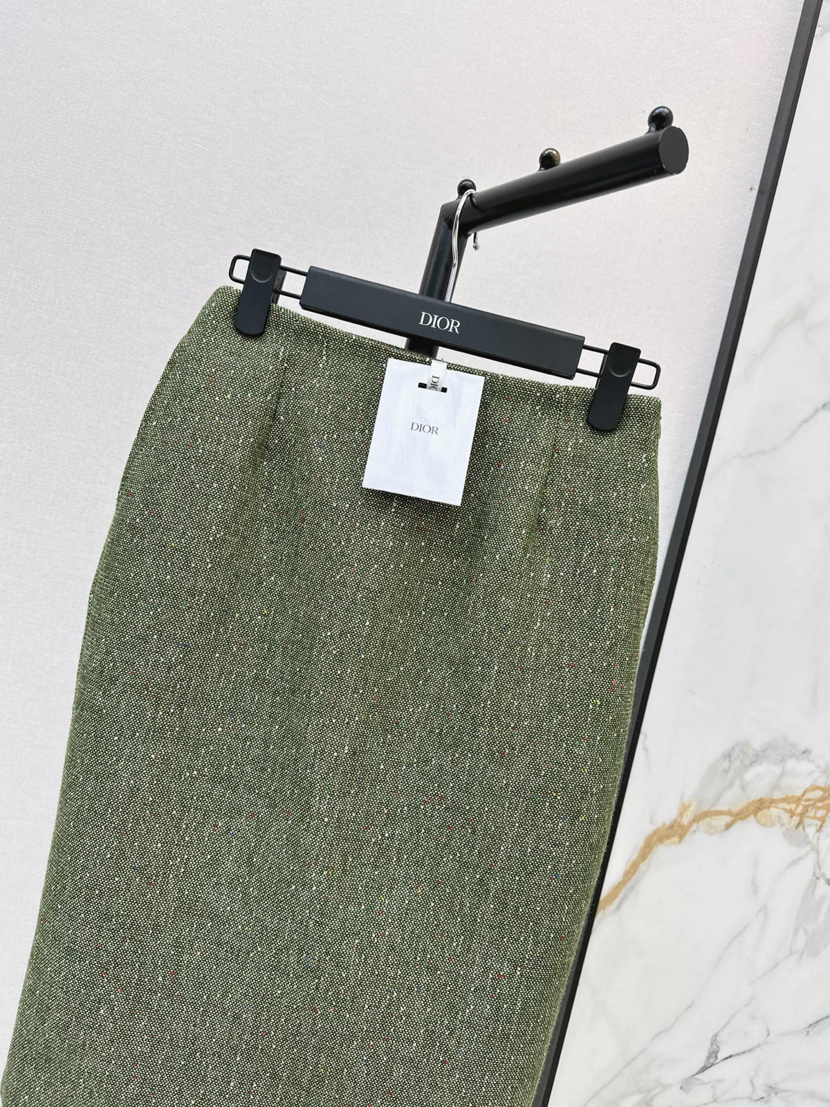 26 Fall/Winter Latest High-End Green Tweed High-Waist Skirt