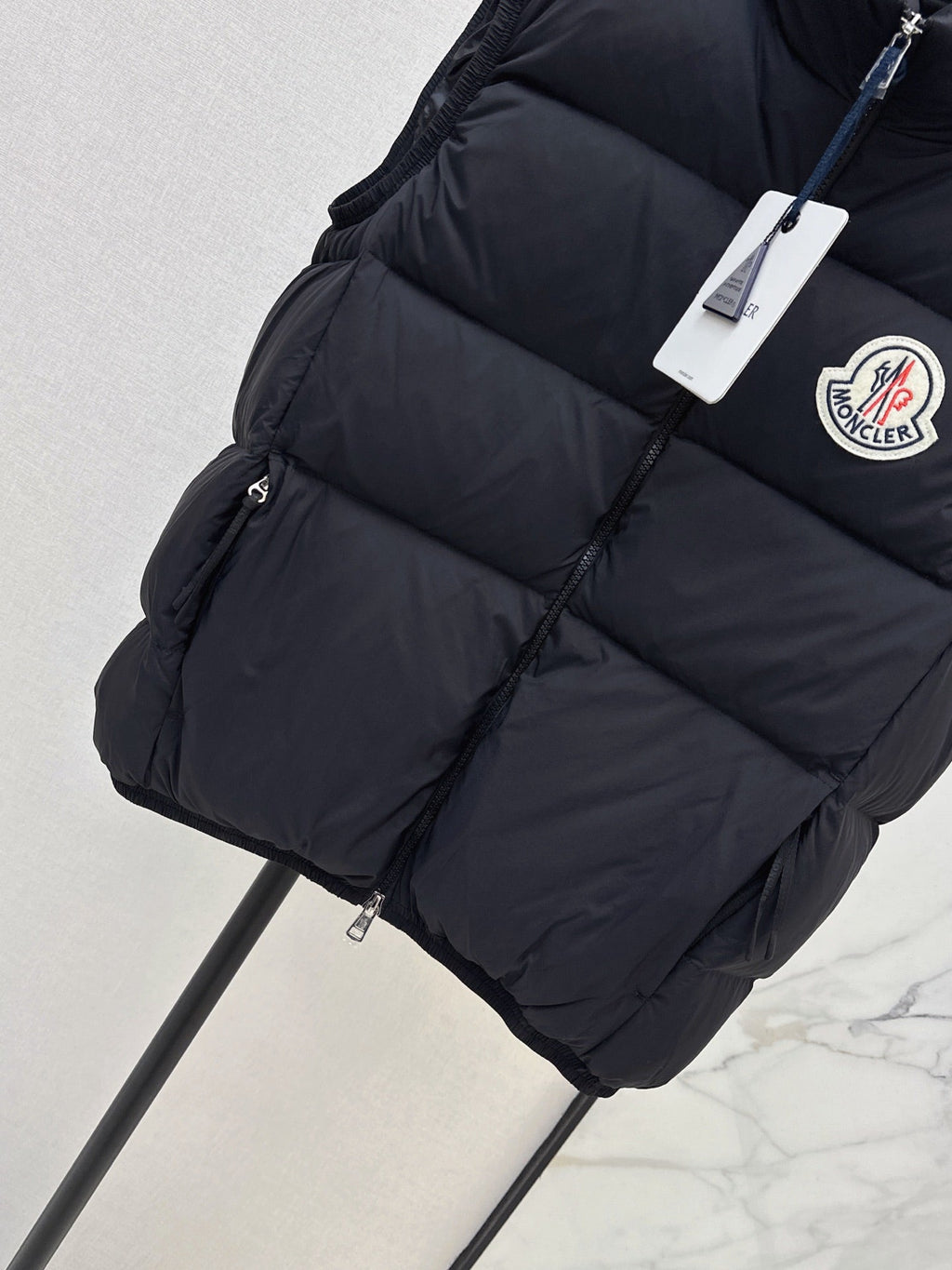 26Latest Autumn/Winter Stand-Collar Down Vest