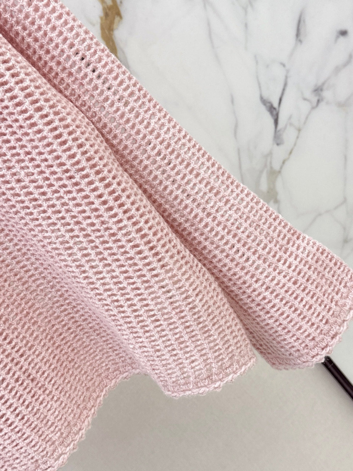26Latest Autumn/Winter Open-Knit Collared Sweater