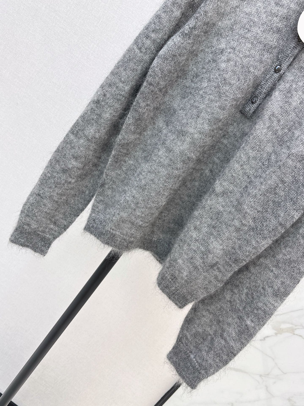 26Latest Autumn/Winter Speckled Grey Mohair Polo-Collar Knit