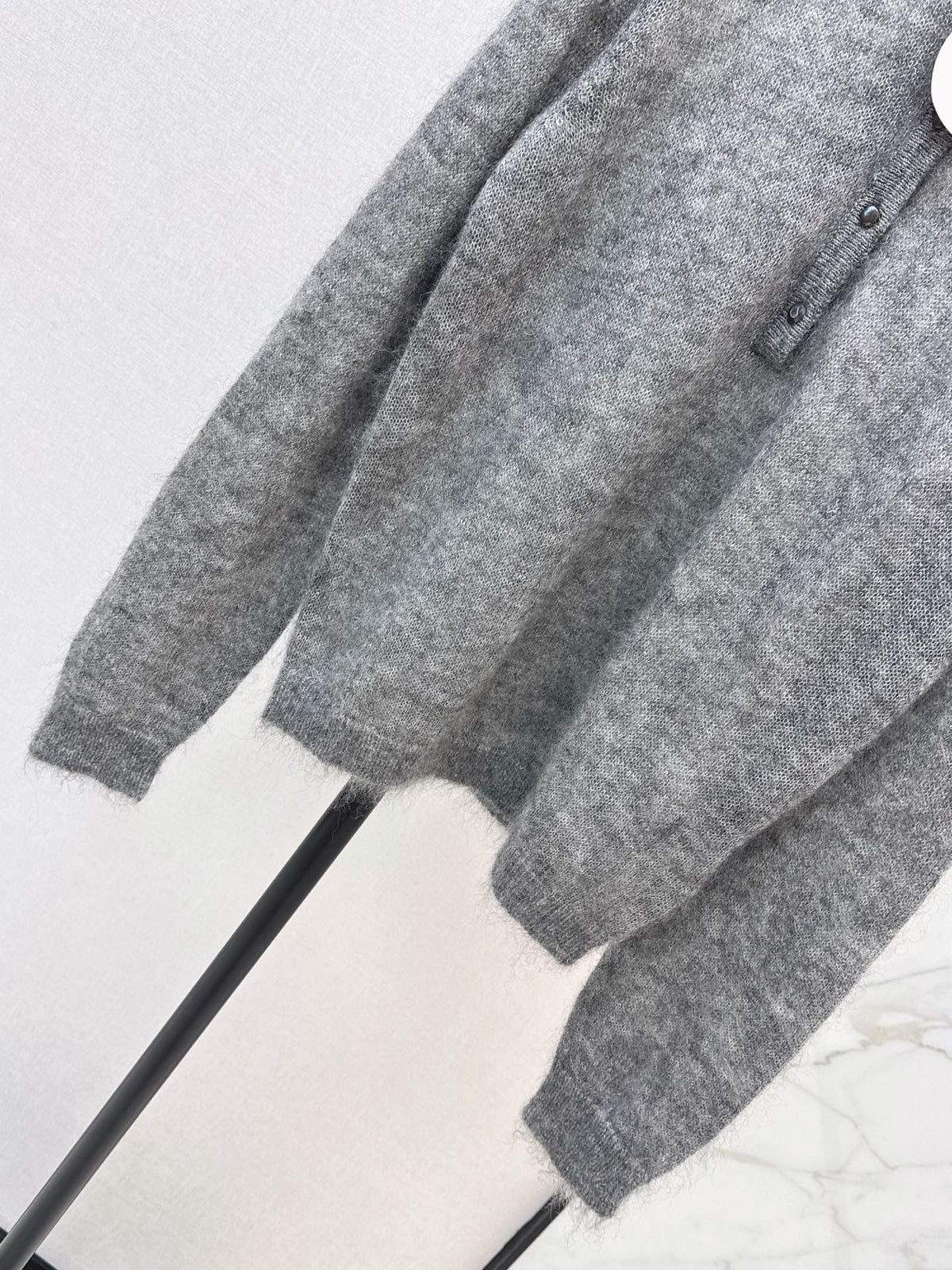 26Latest Autumn/Winter Speckled Grey Mohair Polo-Collar Knit