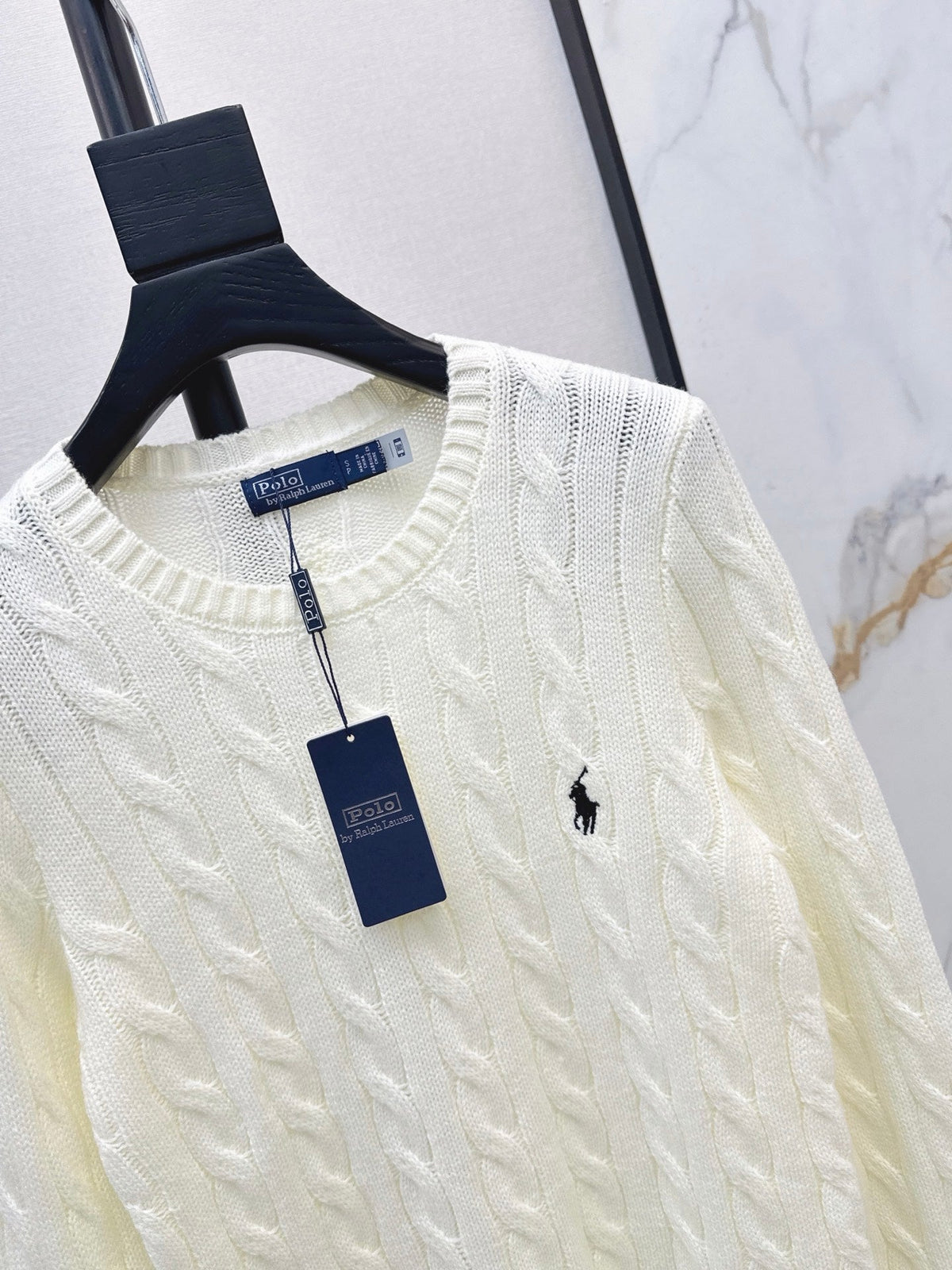26Latest Autumn/Winter Long-Sleeve Crew-Neck Knit Sweater with Pony Embroidery
