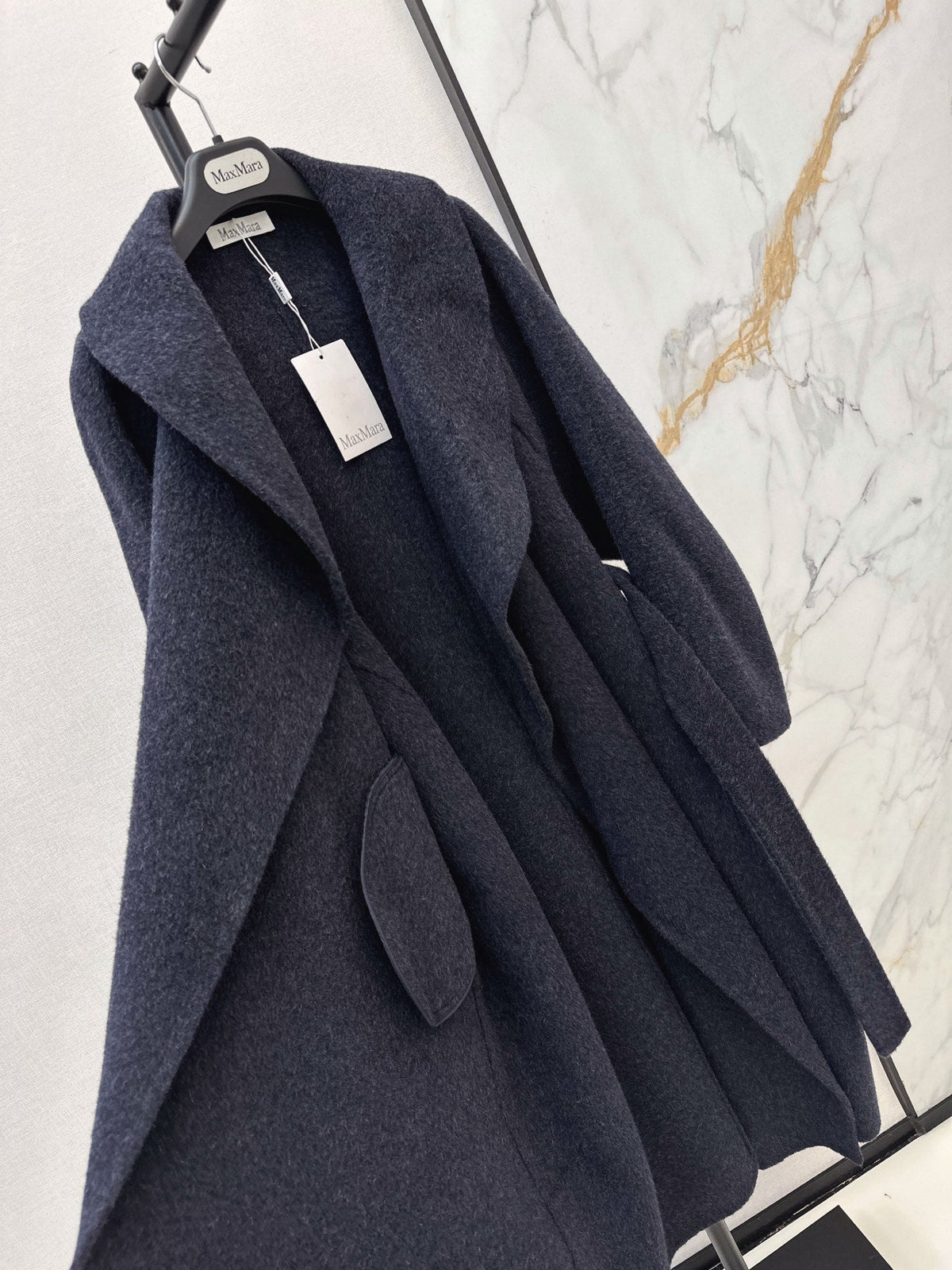 26A must-have long, double-faced wool coat for the stylish woman this autumn/winter.