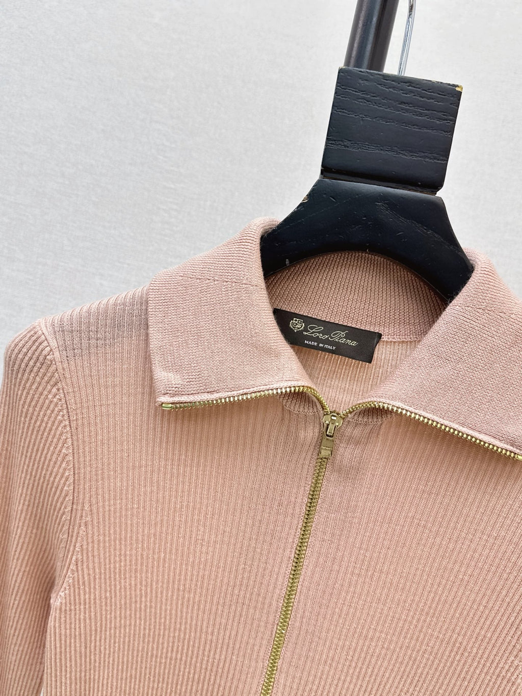 26Latest Autumn/Winter Half-Placket Wool Knit Top