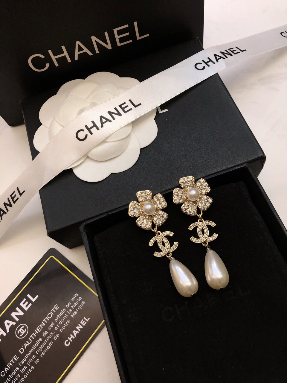 26New Season Stud Earrings