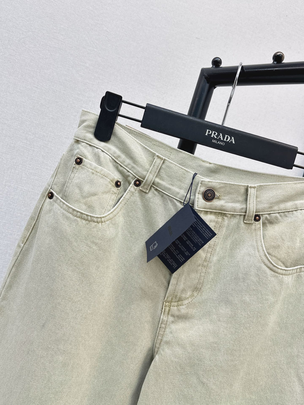 26 Fall/Winter Latest Washed Straight-Leg Denim Jeans