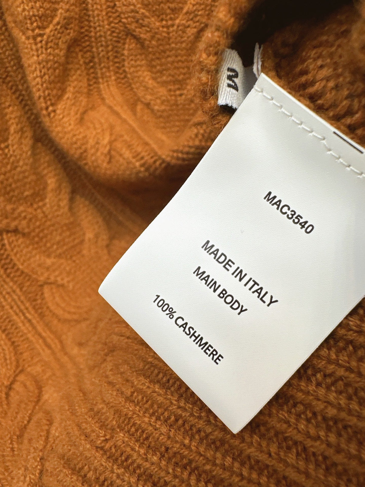 26 Fall/Winter Latest Cable Knit Half-Zip Polo Wool Sweater