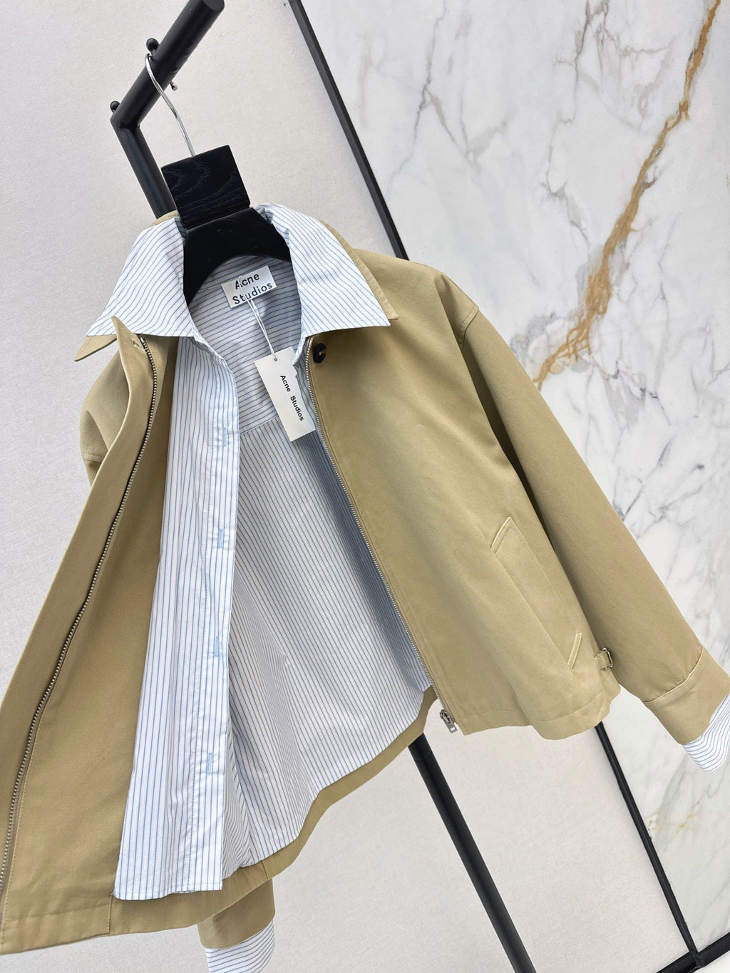26Latest Autumn/Winter Color-Block "Faux-Layered" Jacket