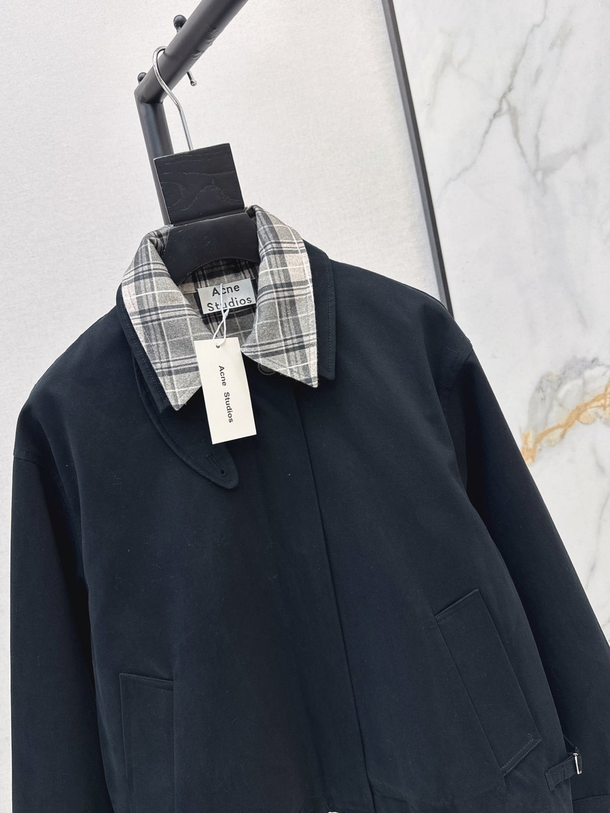 26Latest Autumn/Winter Color-Block "Faux-Layered" Jacket