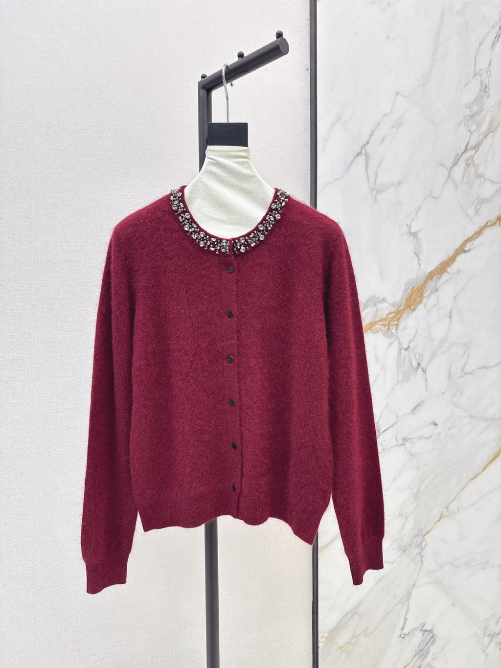 26Exquisite, Intricately Beaded Crew-Neck Knit Cardigan (Latest Autumn/Winter Collection)