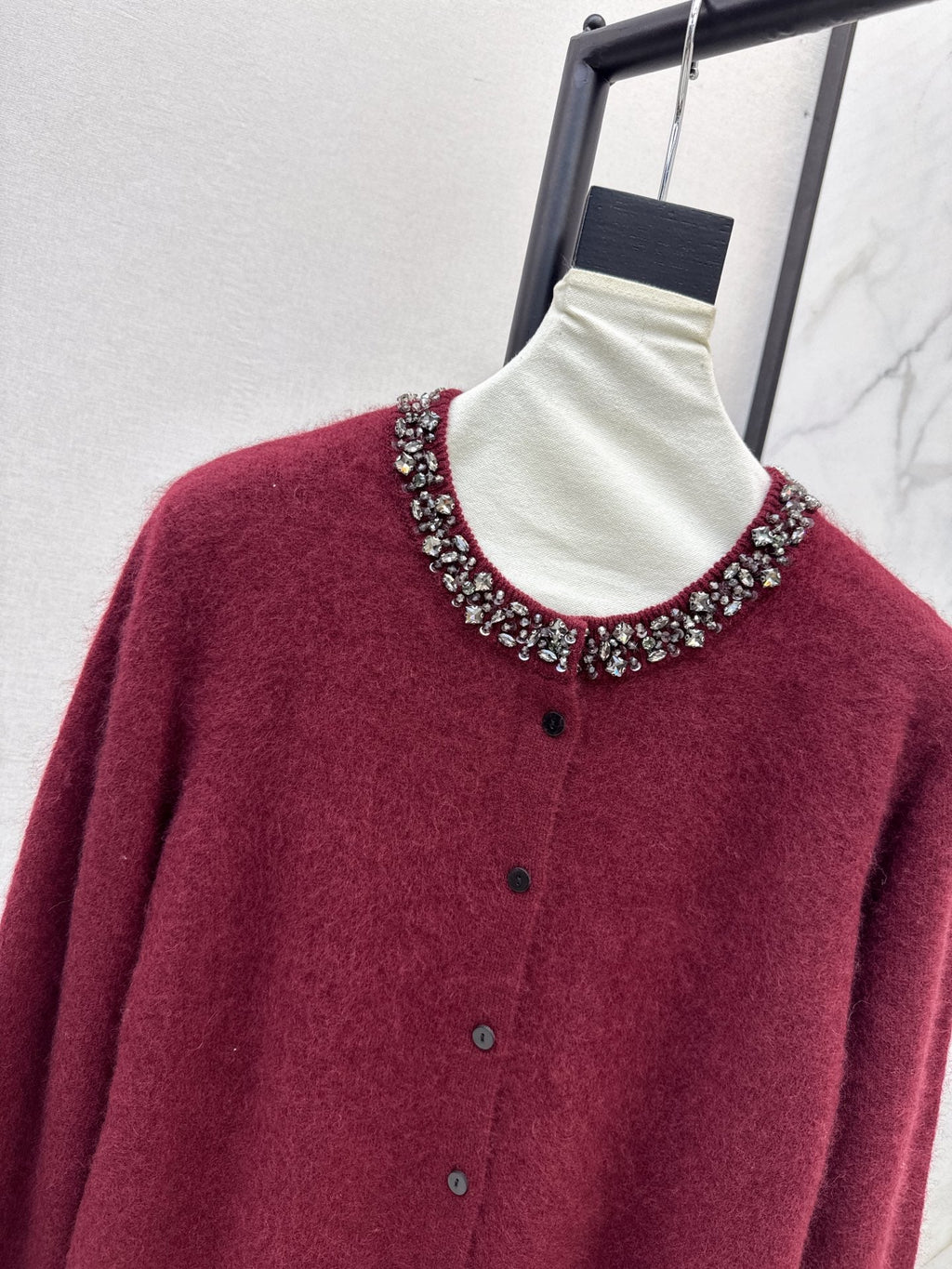 26Exquisite, Intricately Beaded Crew-Neck Knit Cardigan (Latest Autumn/Winter Collection)