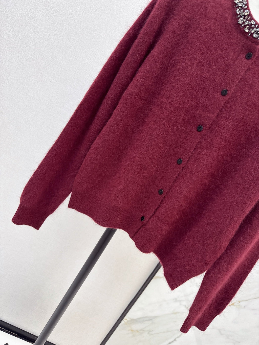 26Exquisite, Intricately Beaded Crew-Neck Knit Cardigan (Latest Autumn/Winter Collection)