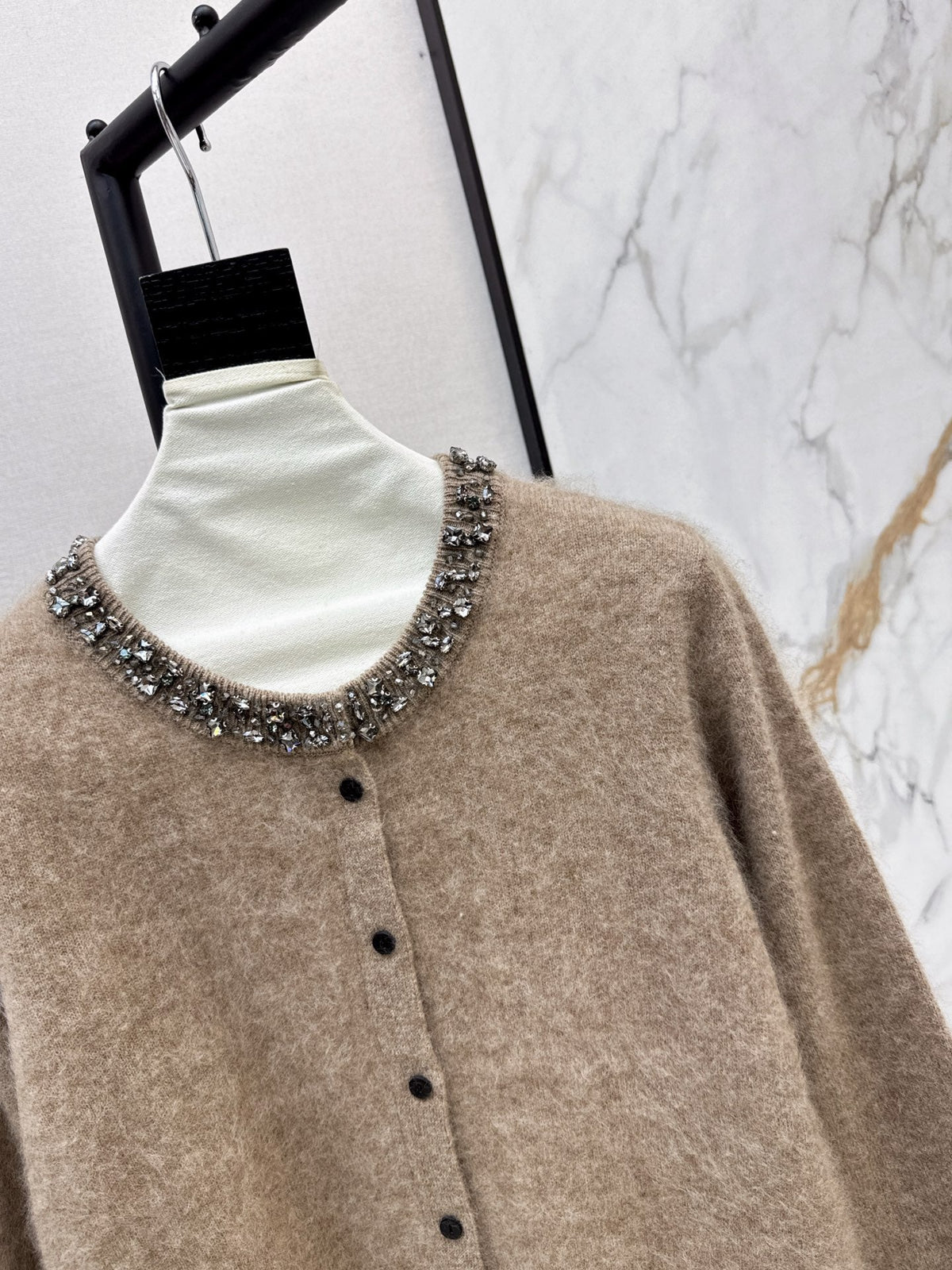 26Exquisite, Intricately Beaded Crew-Neck Knit Cardigan (Latest Autumn/Winter Collection)