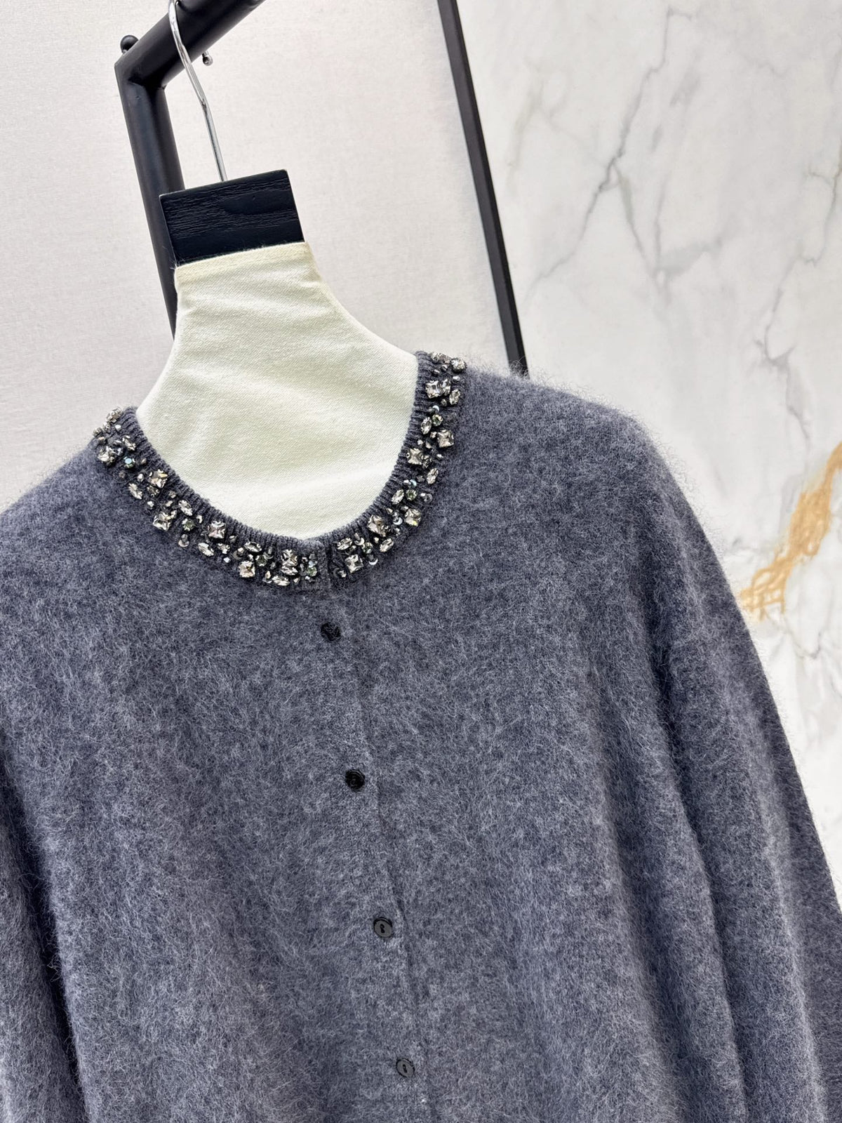 26Exquisite, Intricately Beaded Crew-Neck Knit Cardigan (Latest Autumn/Winter Collection)