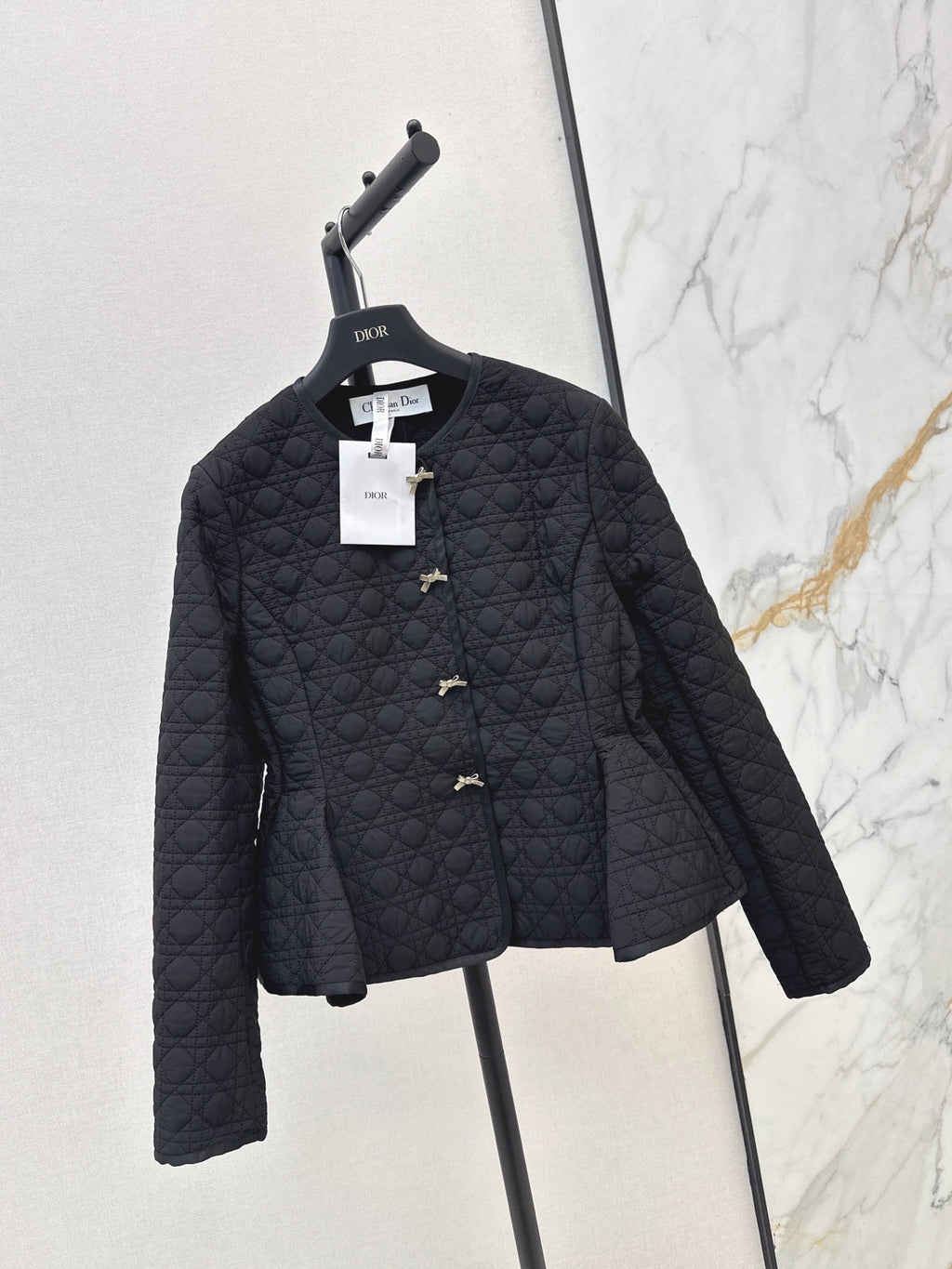 26Latest Autumn/Winter Quilted Jacket with Bow & Hardware Detail
