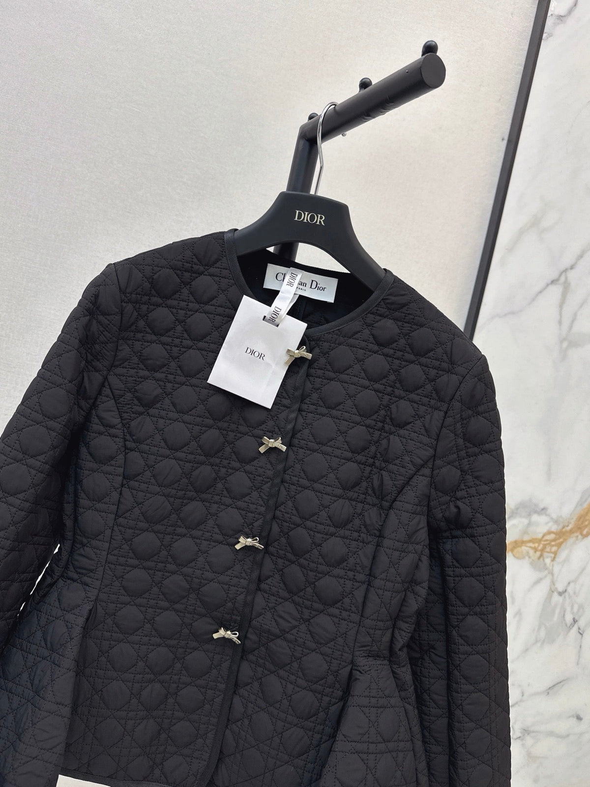 26Latest Autumn/Winter Quilted Jacket with Bow & Hardware Detail
