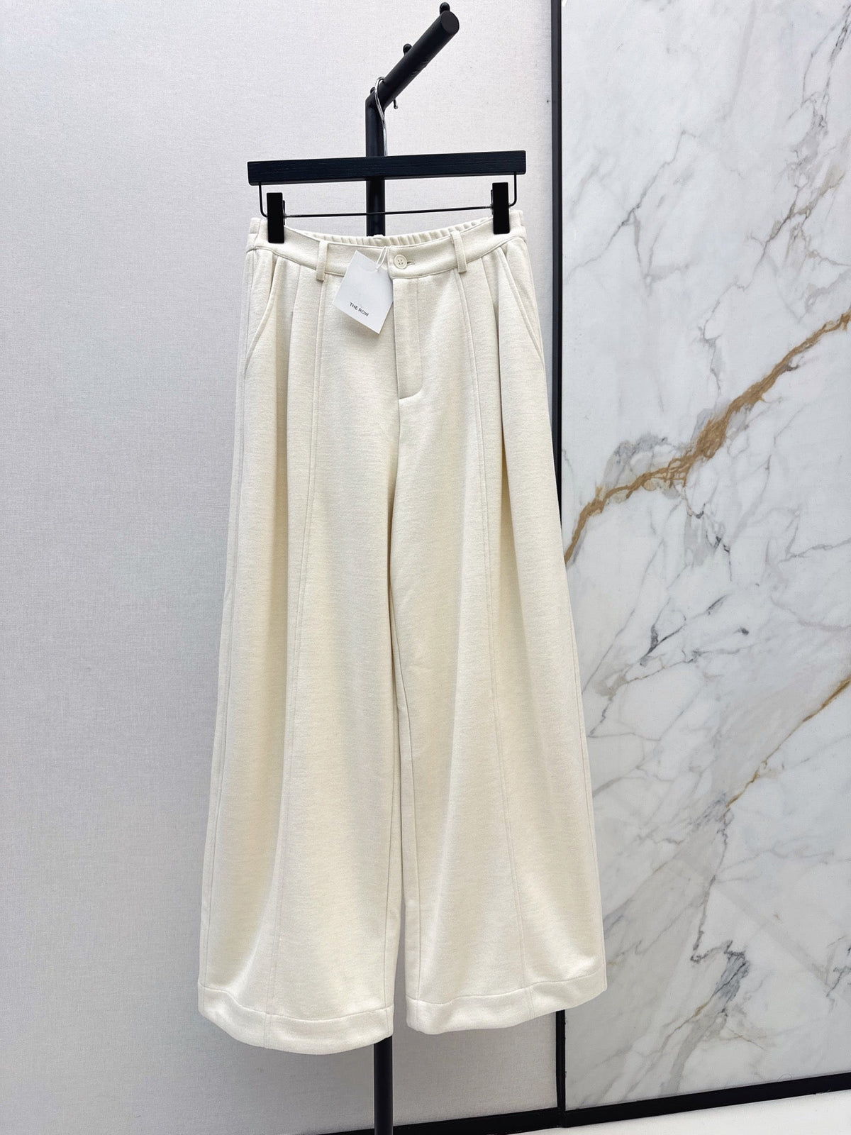 26Latest Autumn/Winter Thickened Wool Straight-Leg Trousers
