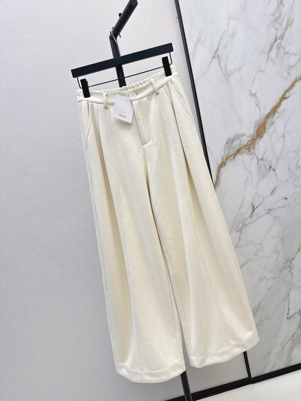 26Latest Autumn/Winter Thickened Wool Straight-Leg Trousers