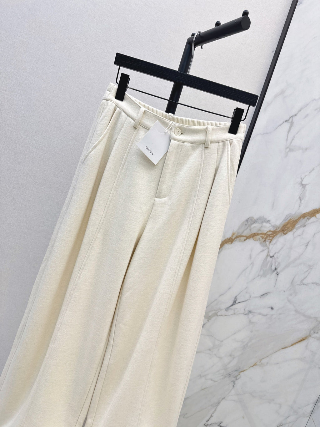 26Latest Autumn/Winter Thickened Wool Straight-Leg Trousers
