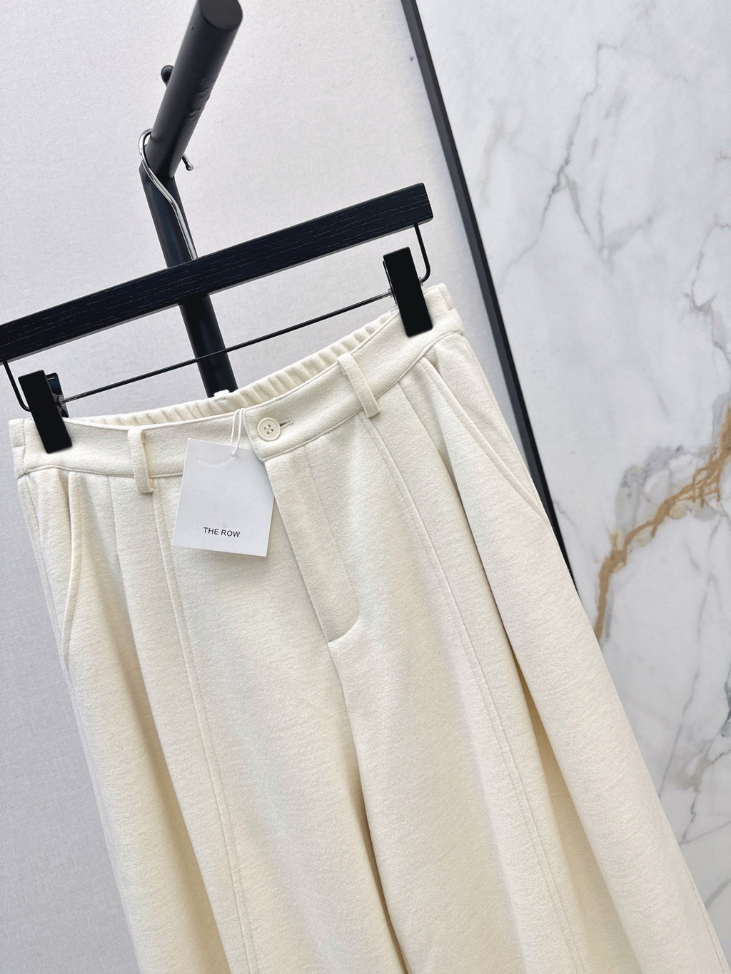 26Latest Autumn/Winter Thickened Wool Straight-Leg Trousers