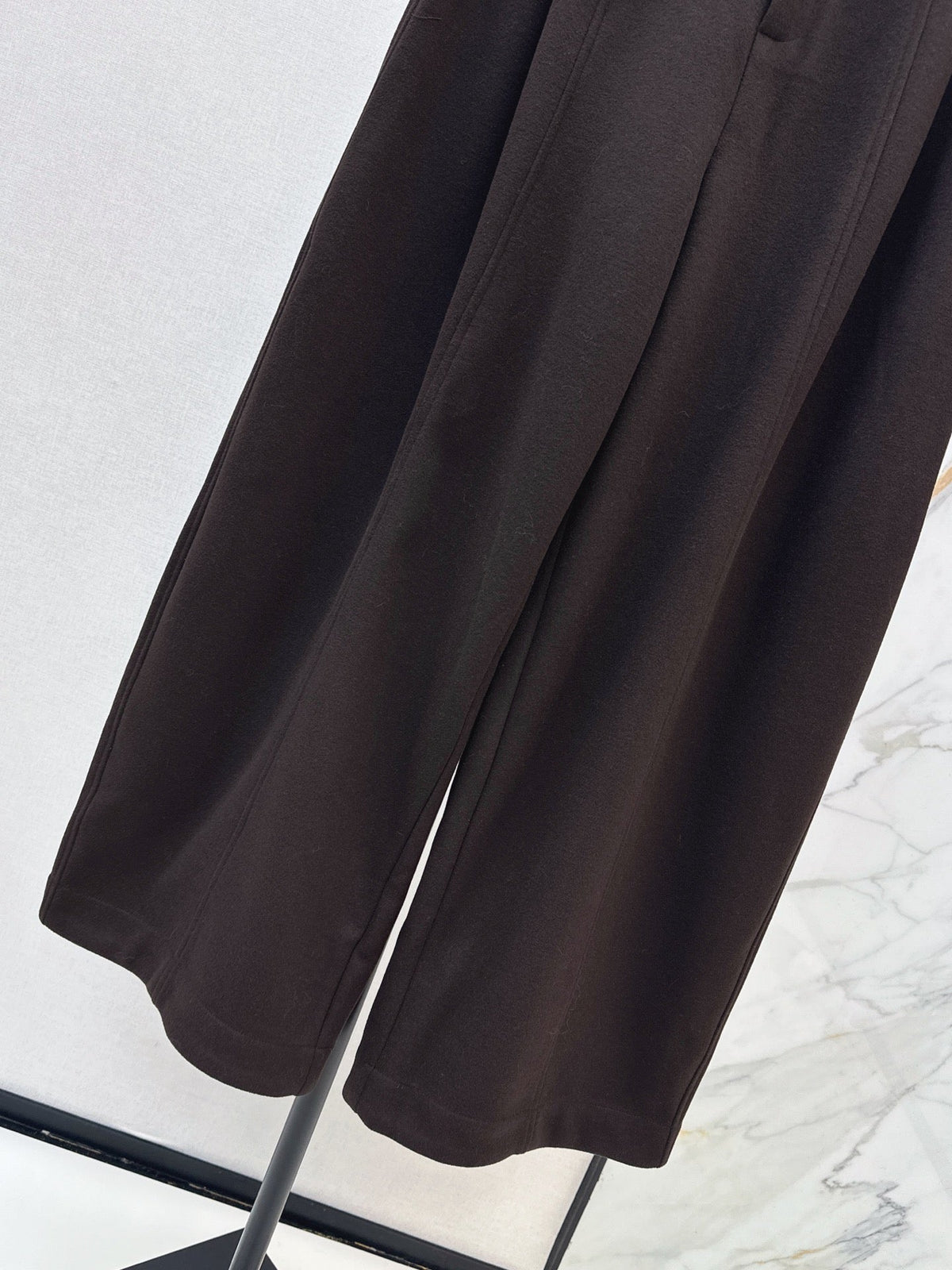 26Latest Autumn/Winter Thickened Wool Straight-Leg Trousers